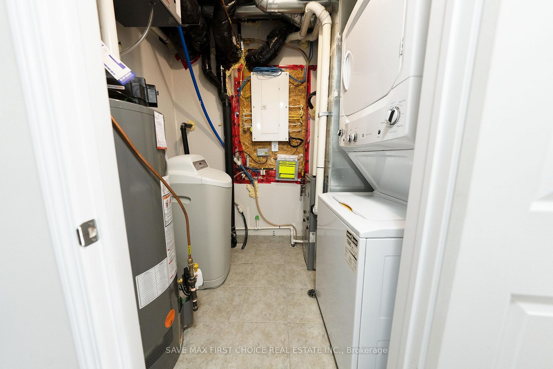 Photo 12 of Unit 10 D, 388 Old Huron Road, Kitchener — HOMEH