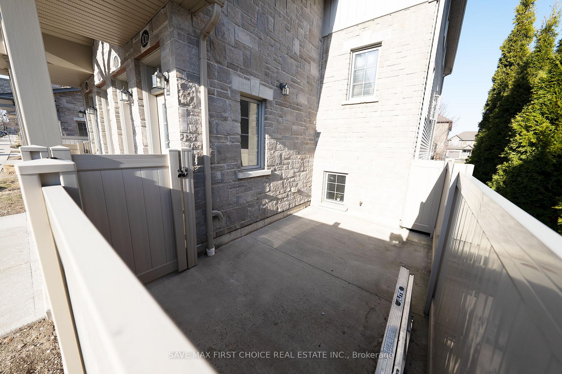 Photo 13 of Unit 10 D, 388 Old Huron Road, Kitchener — HOMEH
