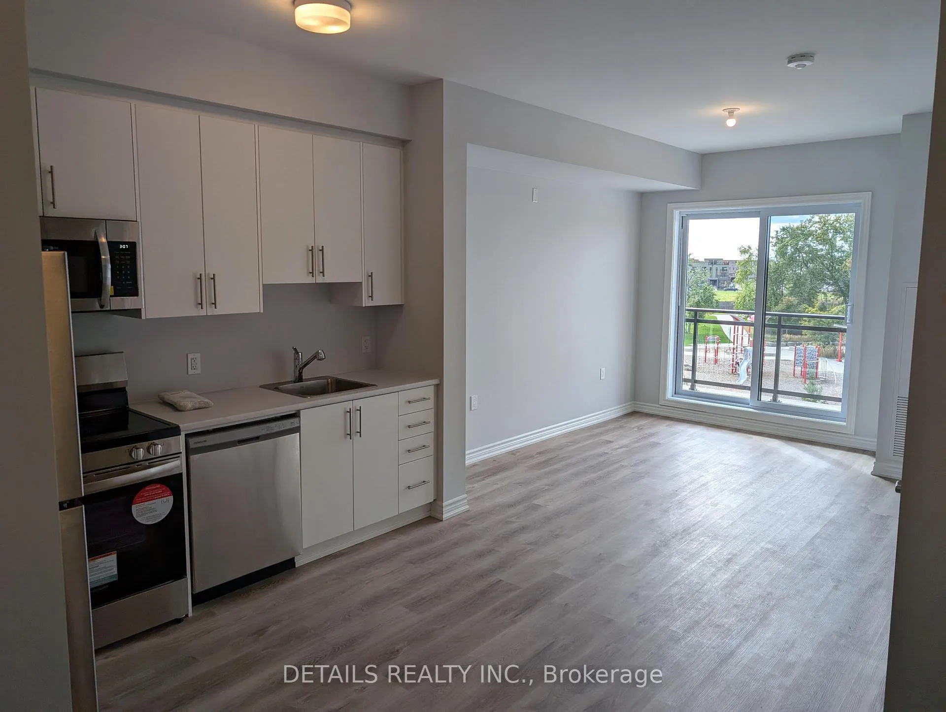 Photo 3 of Unit 307, 397 Codds Road, Ottawa, CFB Rockcliffe and Area — HOMEH