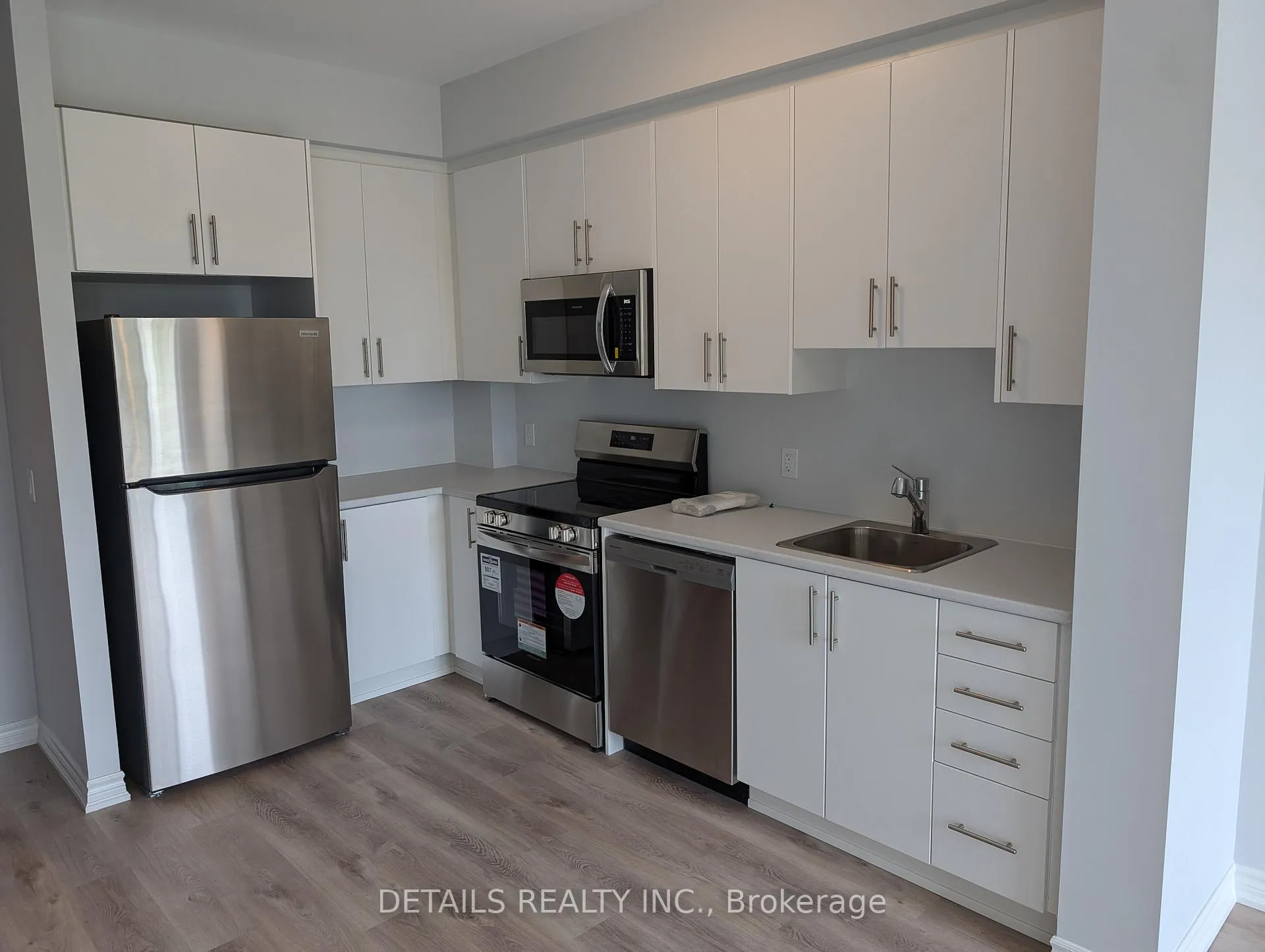 Photo 4 of Unit 307, 397 Codds Road, Ottawa, CFB Rockcliffe and Area — HOMEH