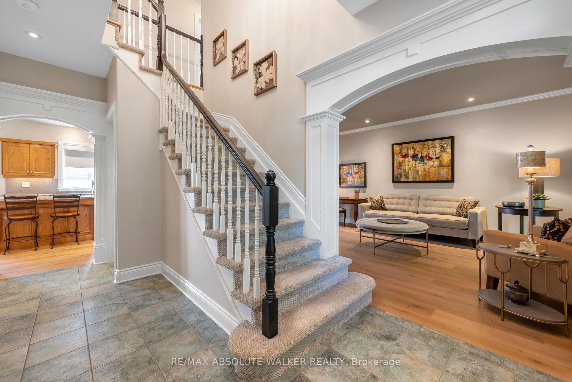 Photo 2 of 185 Glenncastle Drive, Ottawa, Carp — HOMEH