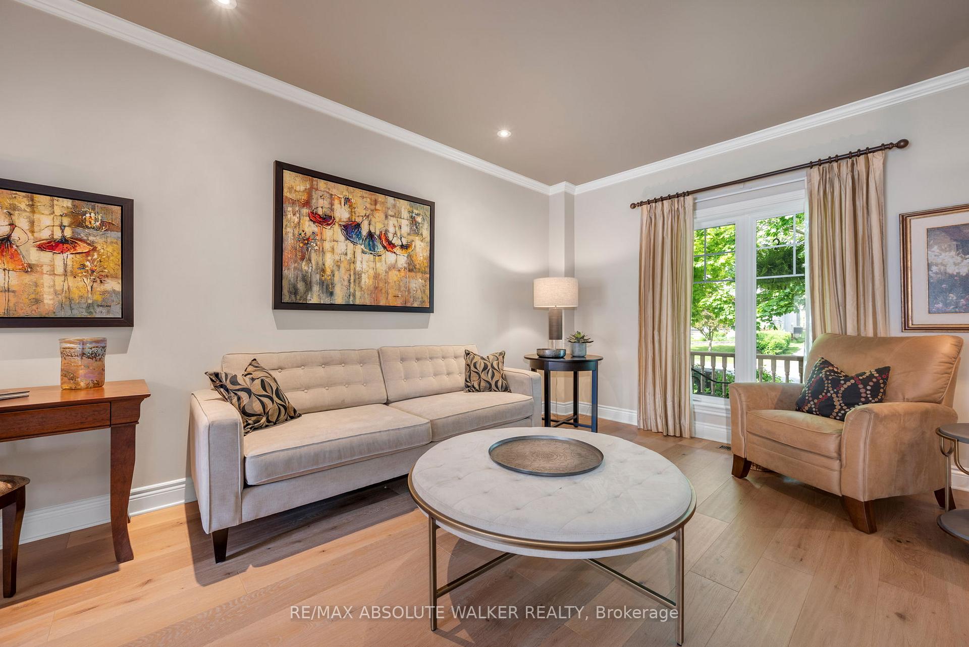 Photo 4 of 185 Glenncastle Drive, Ottawa, Carp — HOMEH