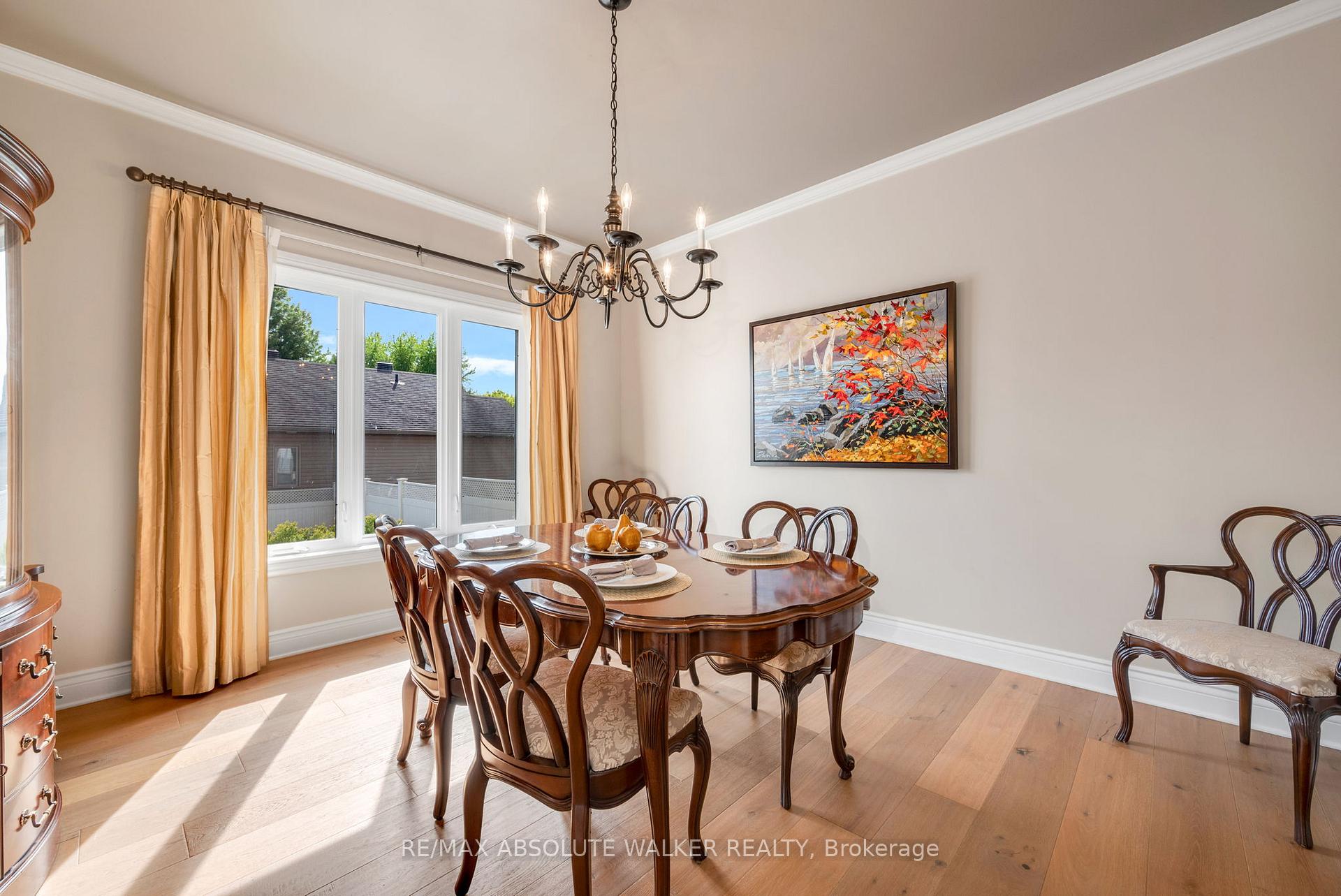 Photo 7 of 185 Glenncastle Drive, Ottawa, Carp — HOMEH