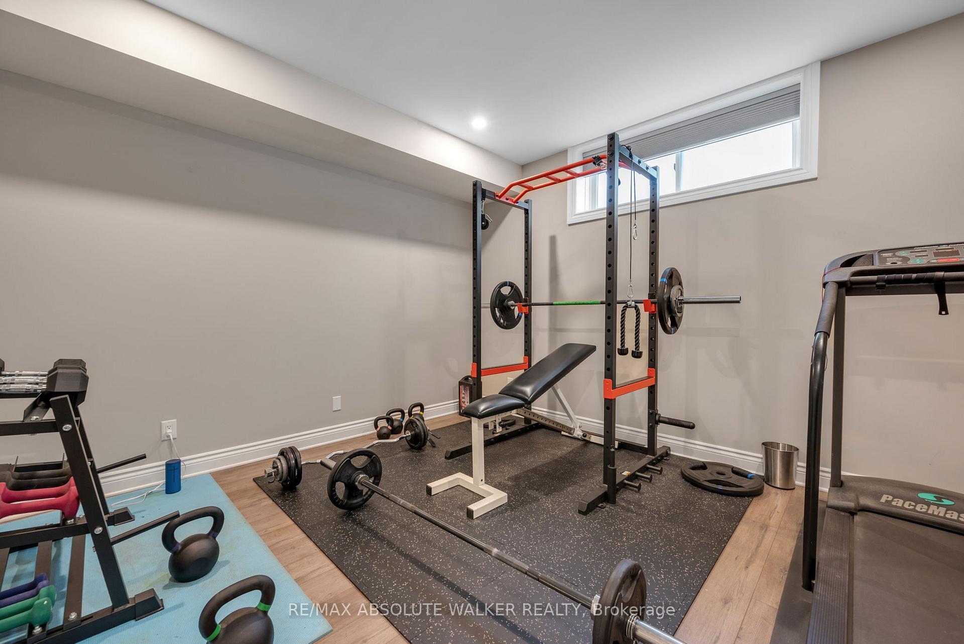 Photo 36 of 185 Glenncastle Drive, Ottawa, Carp — HOMEH