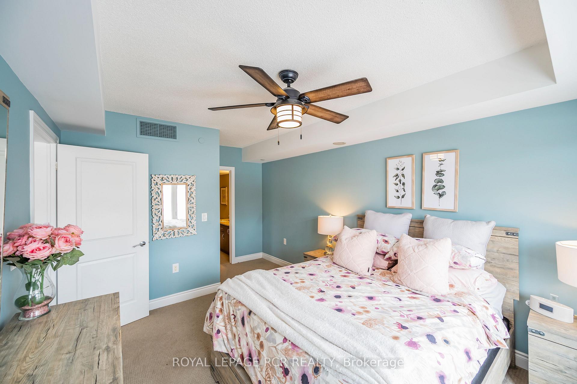 Photo 12 of Unit 411, 149 Church Street, King, Schomberg — HOMEH