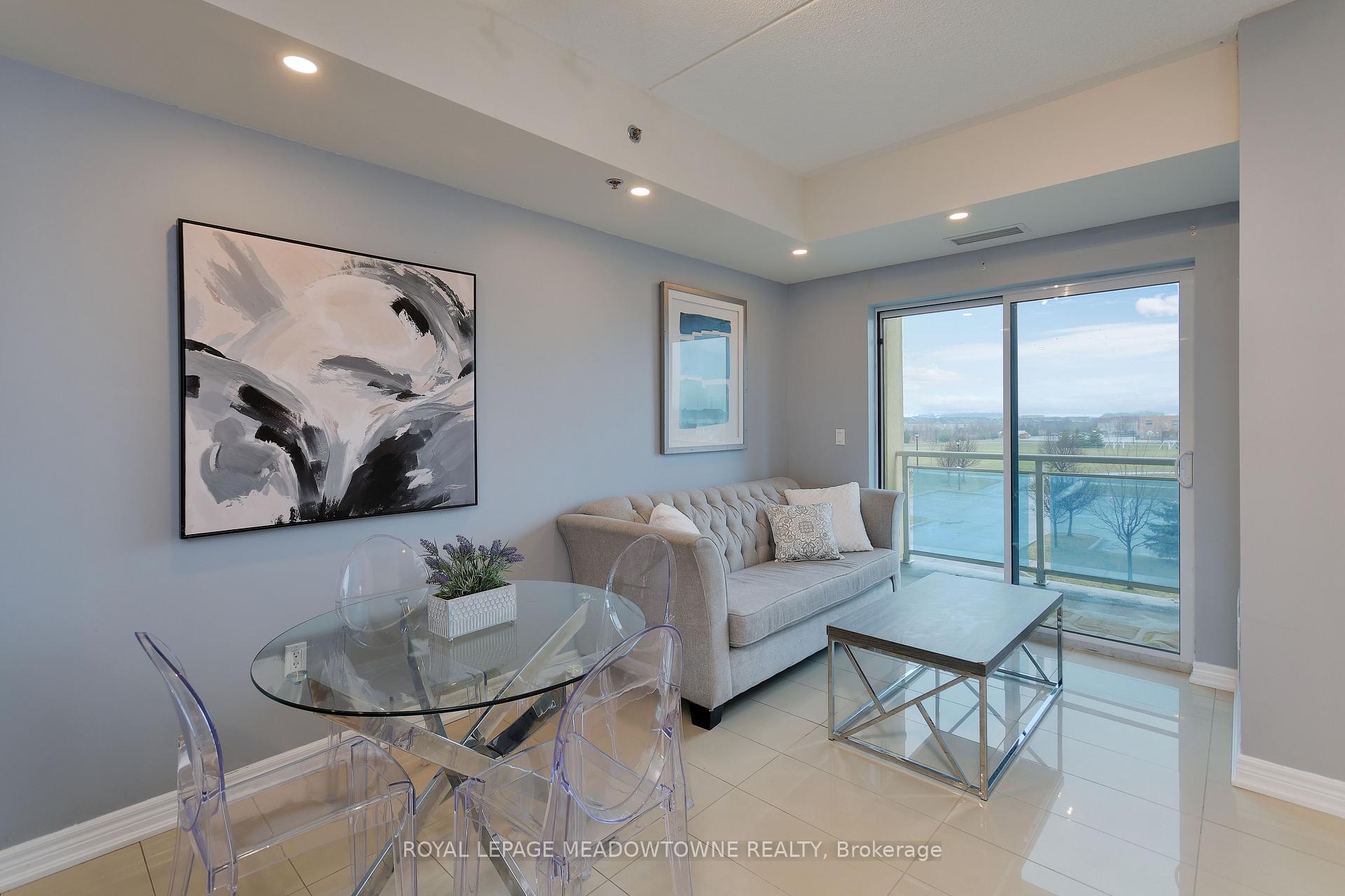 Front of Unit 306, 1421 Costigan Road
