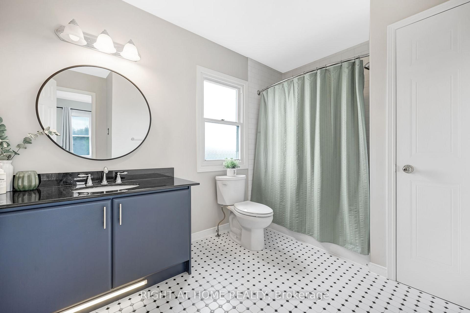 Photo 18 of Unit 48, 119 D'ambrosio Drive, Barrie, Painswick North — HOMEH