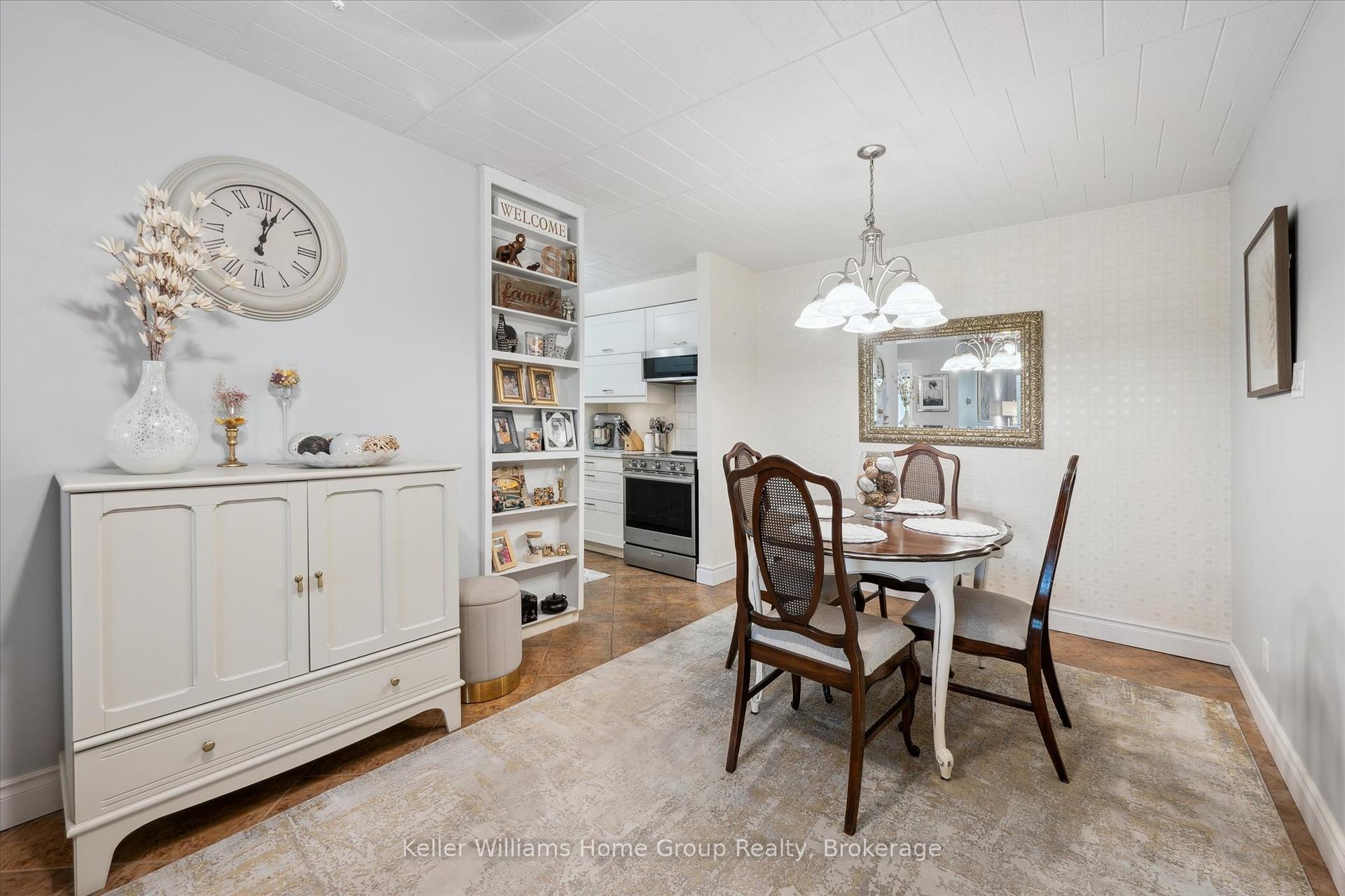 Photo 9 of Unit 22, 63 Conroy Crescent, Guelph, Dovercliffe Park/Old University — HOMEH