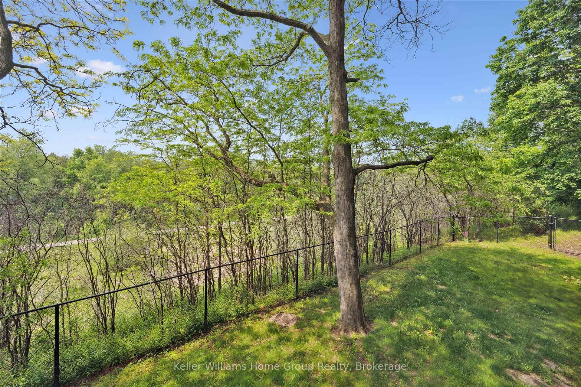 Photo 25 of Unit 22, 63 Conroy Crescent, Guelph, Dovercliffe Park/Old University — HOMEH