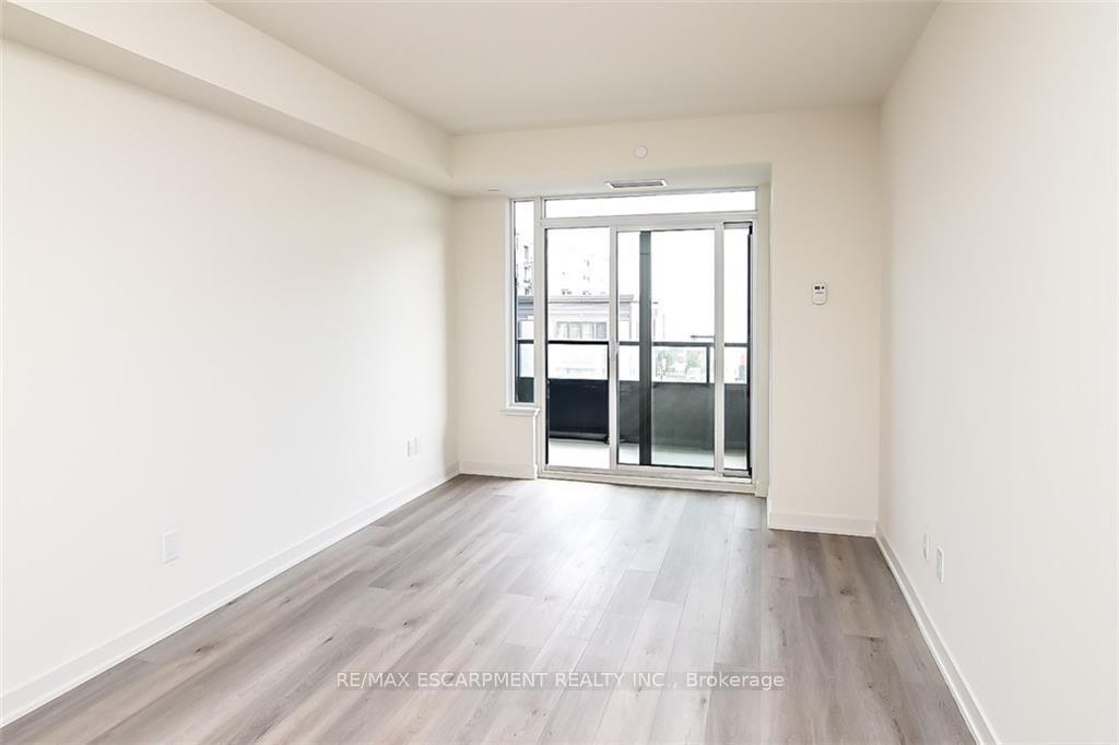 Photo 10 of Unit 307, 385 Winston Road, Grimsby, Grimsby Beach — HOMEH