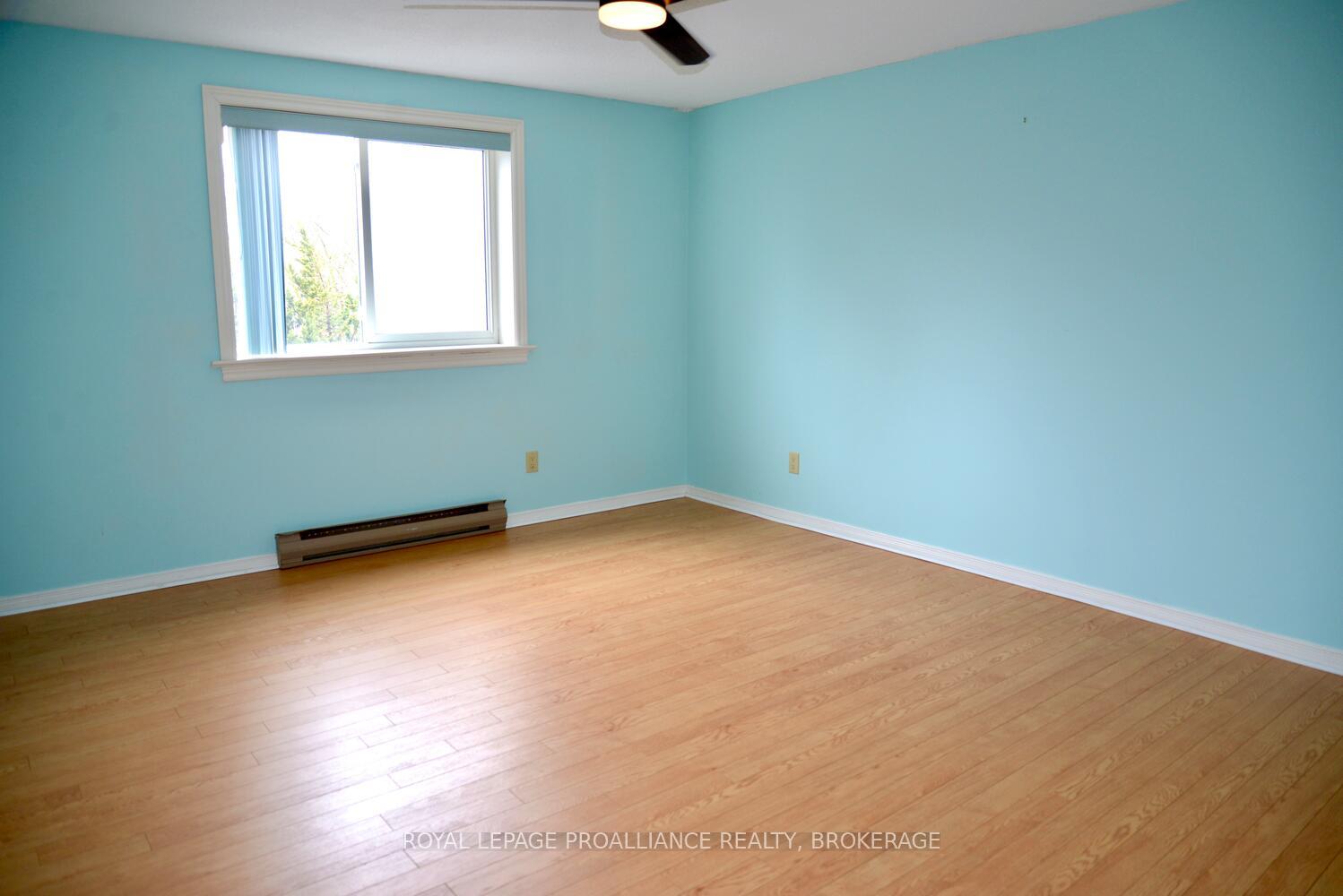 Photo 16 of Unit 204, 257 Bath Road, Kingston, West of Sir John A. Blvd — HOMEH