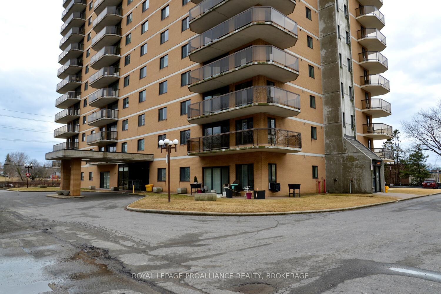 Photo 41 of Unit 204, 257 Bath Road, Kingston, West of Sir John A. Blvd — HOMEH