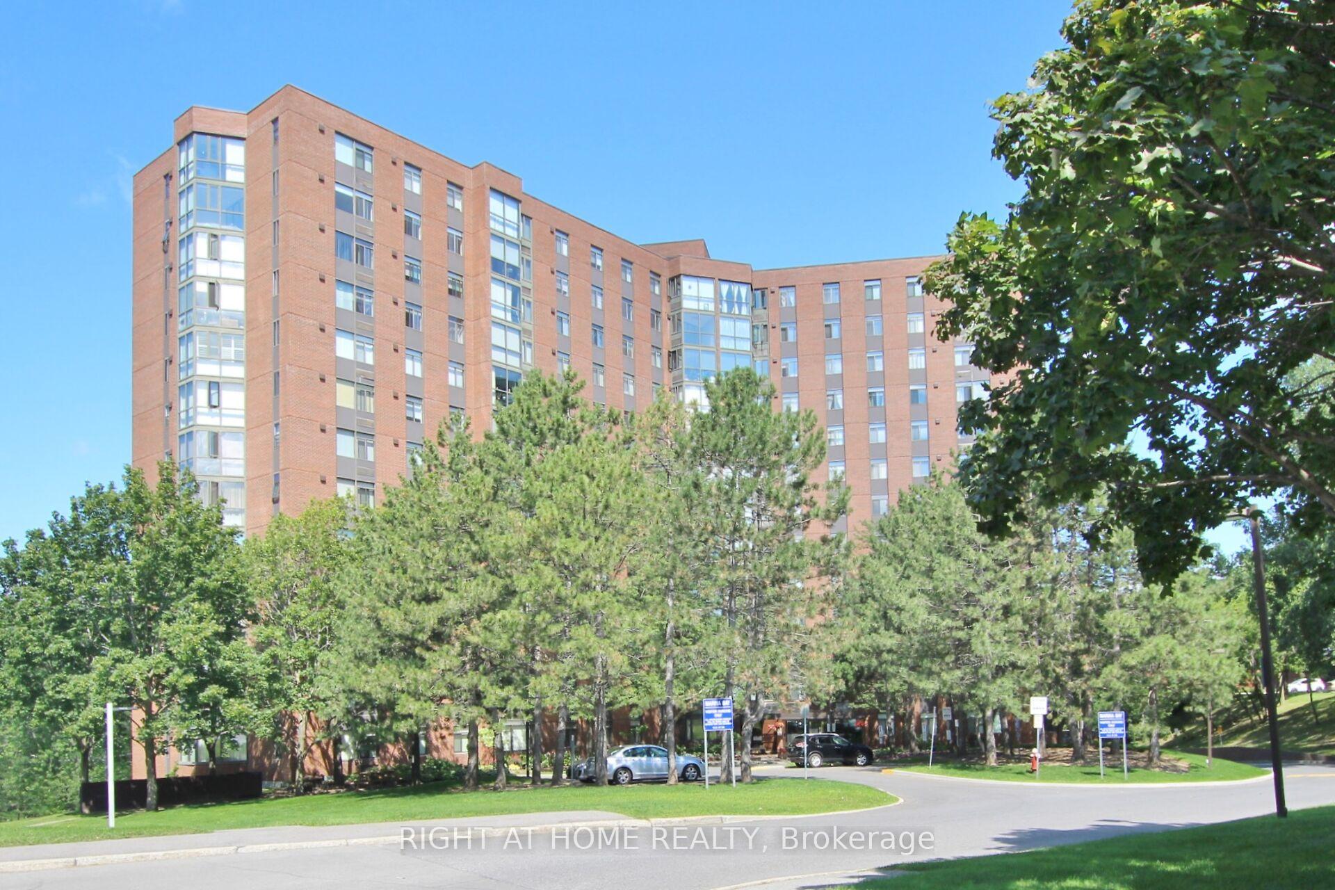 Front of Unit 1213, 2871 Richmond Road W