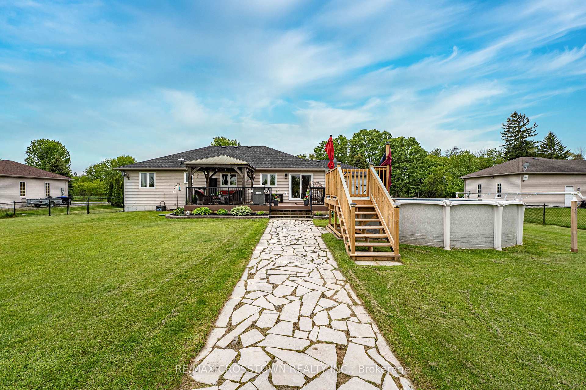 Photo 33 of 5870 Old Mill Road, Essa, Rural Essa — HOMEH