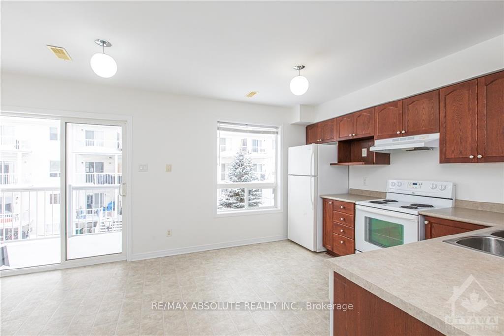 Photo 6 of 260 Gershwin, Ottawa, Westcliffe Estates — HOMEH