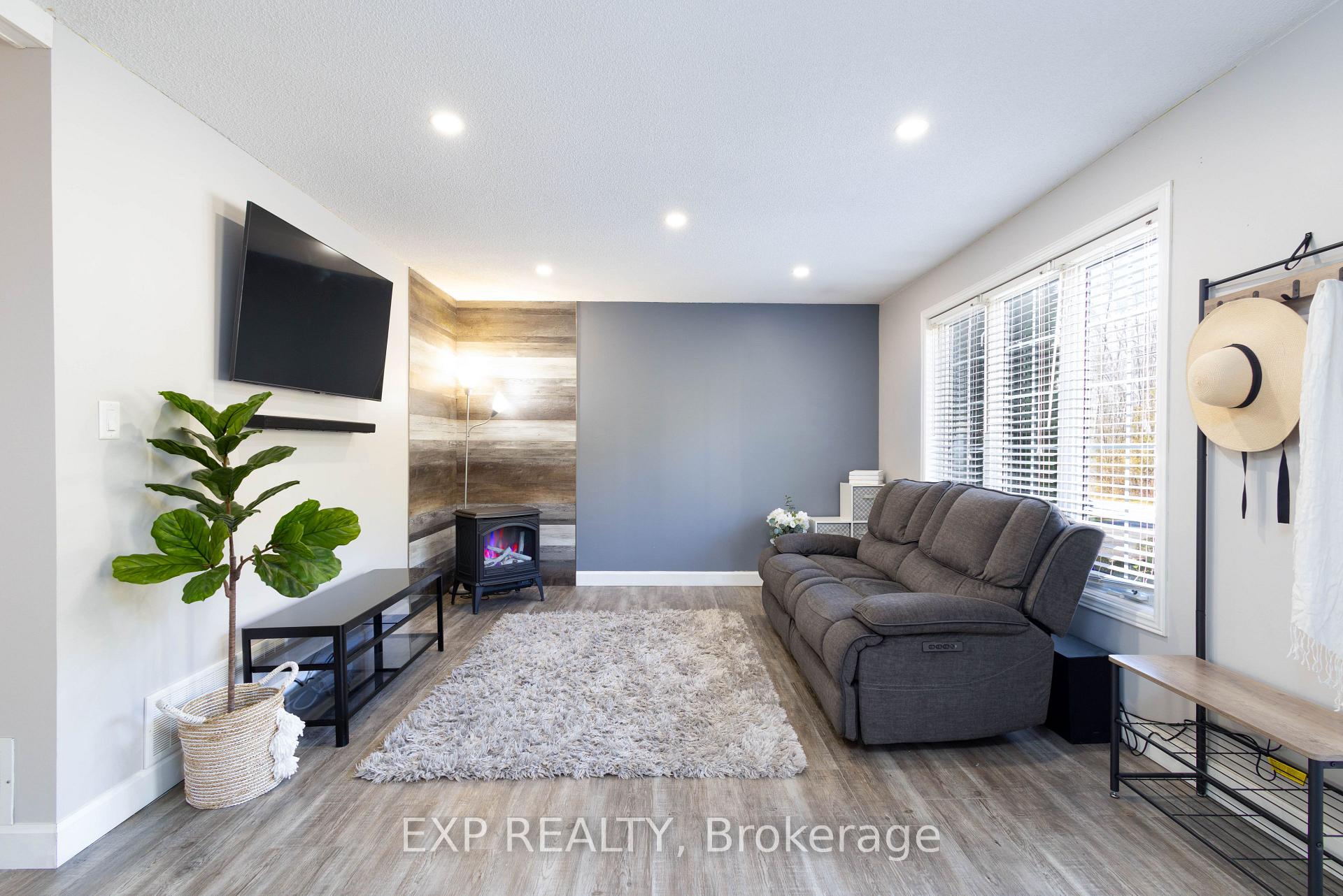 Photo 7 of 277 Boyers Road, Georgina, Historic Lakeshore Communities — HOMEH