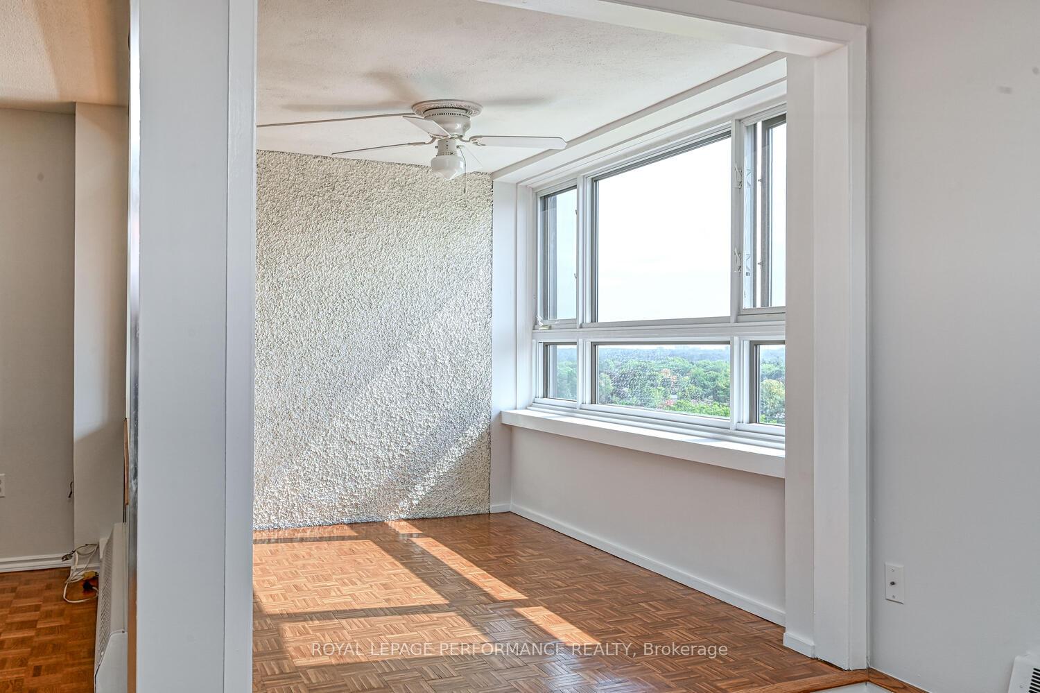 Photo 15 of Unit 607, 1356 Meadowlands Drive E, Ottawa, Borden Farm/Stewart Farm/Carleton Heights/Parkwood Hills — HOMEH