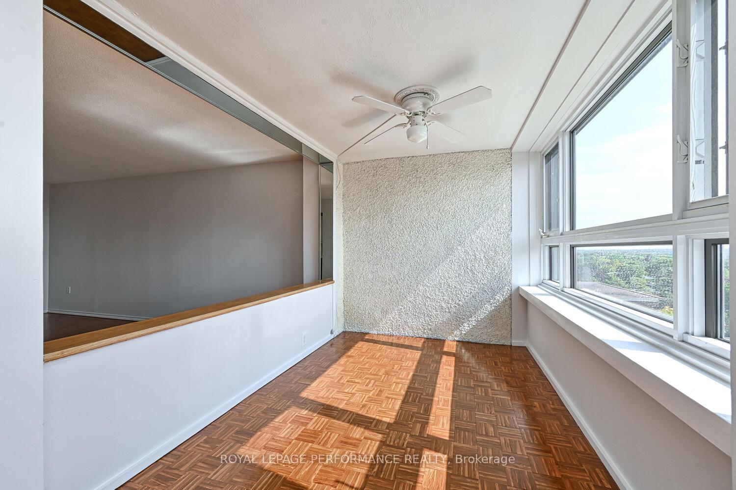 Photo 16 of Unit 607, 1356 Meadowlands Drive E, Ottawa, Borden Farm/Stewart Farm/Carleton Heights/Parkwood Hills — HOMEH
