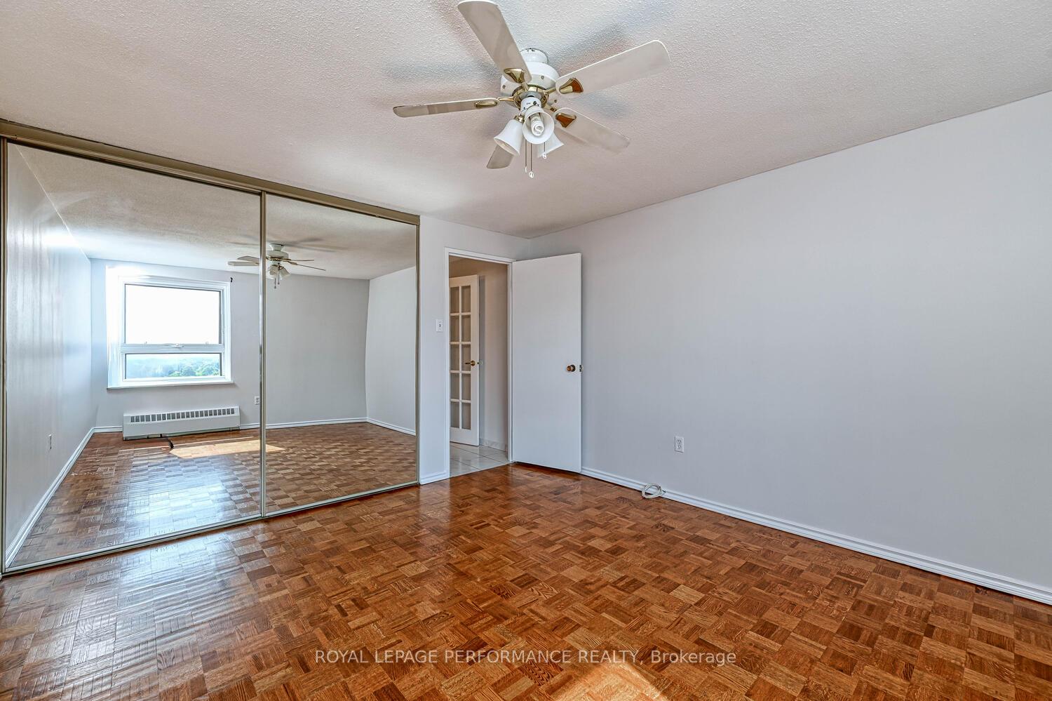 Photo 19 of Unit 607, 1356 Meadowlands Drive E, Ottawa, Borden Farm/Stewart Farm/Carleton Heights/Parkwood Hills — HOMEH