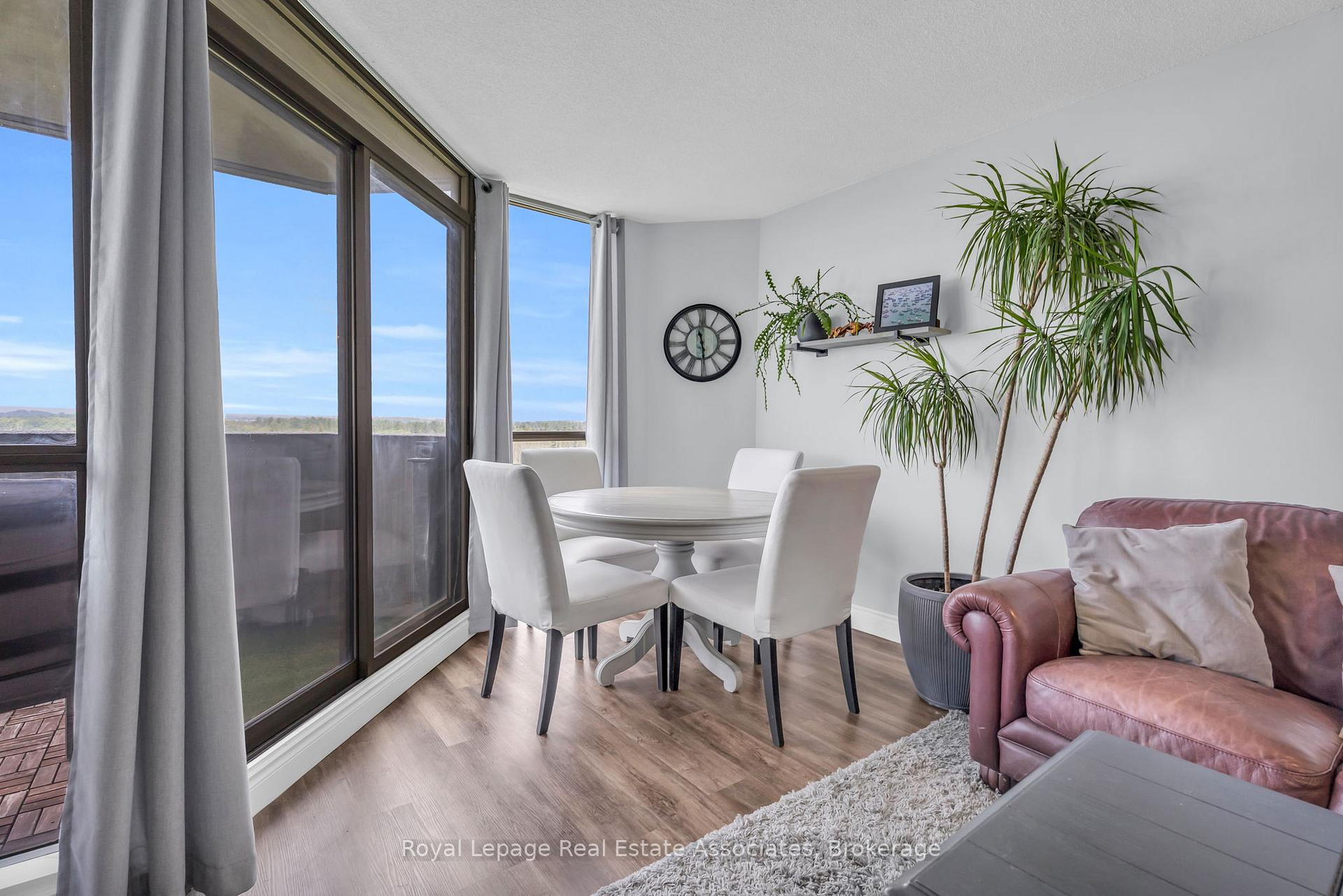Photo 25 of Unit 905, 20 Mcfarlane Drive, Halton Hills, Georgetown — HOMEH