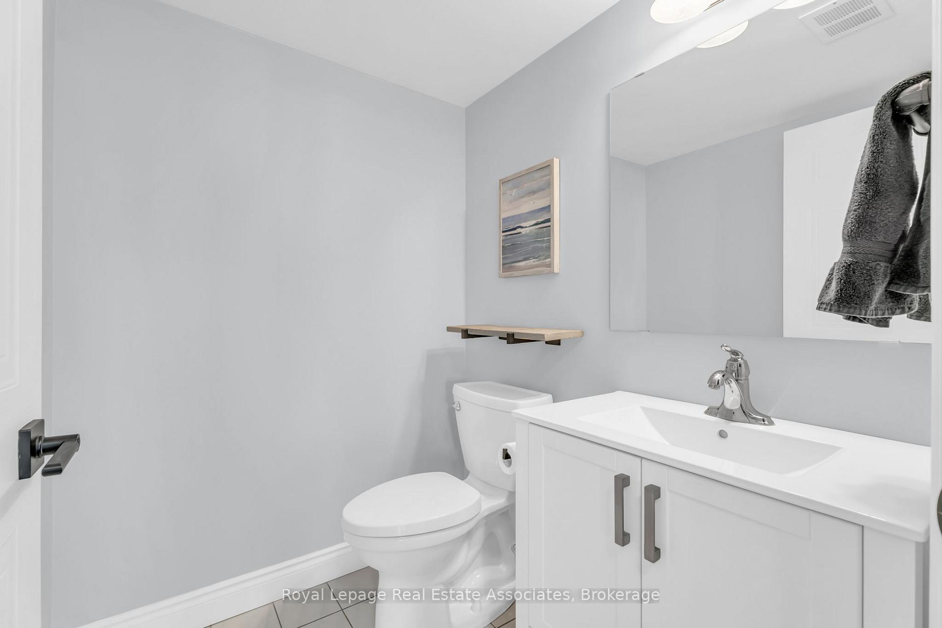 Photo 11 of Unit 905, 20 Mcfarlane Drive, Halton Hills, Georgetown — HOMEH