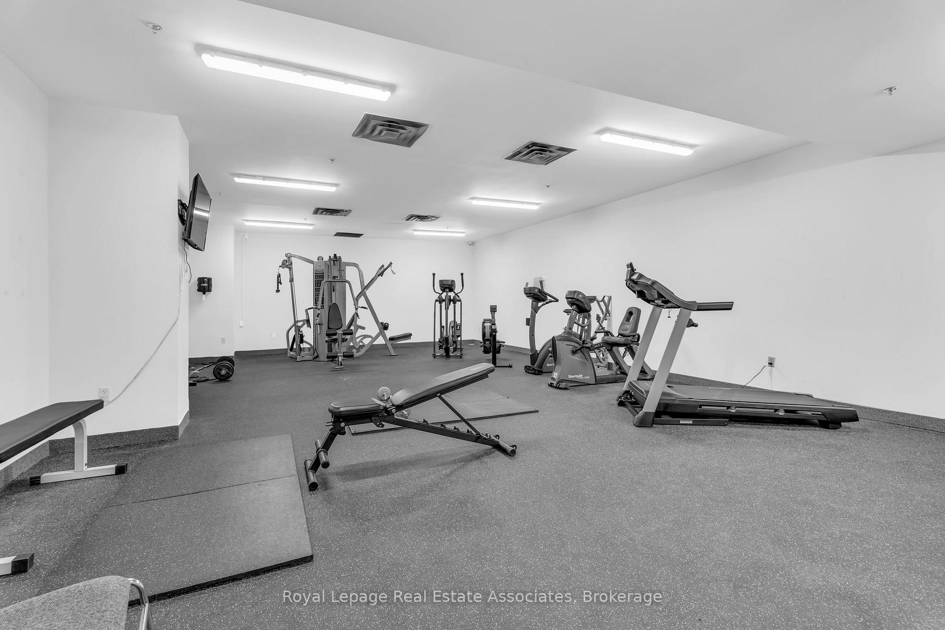 Photo 16 of Unit 905, 20 Mcfarlane Drive, Halton Hills, Georgetown — HOMEH