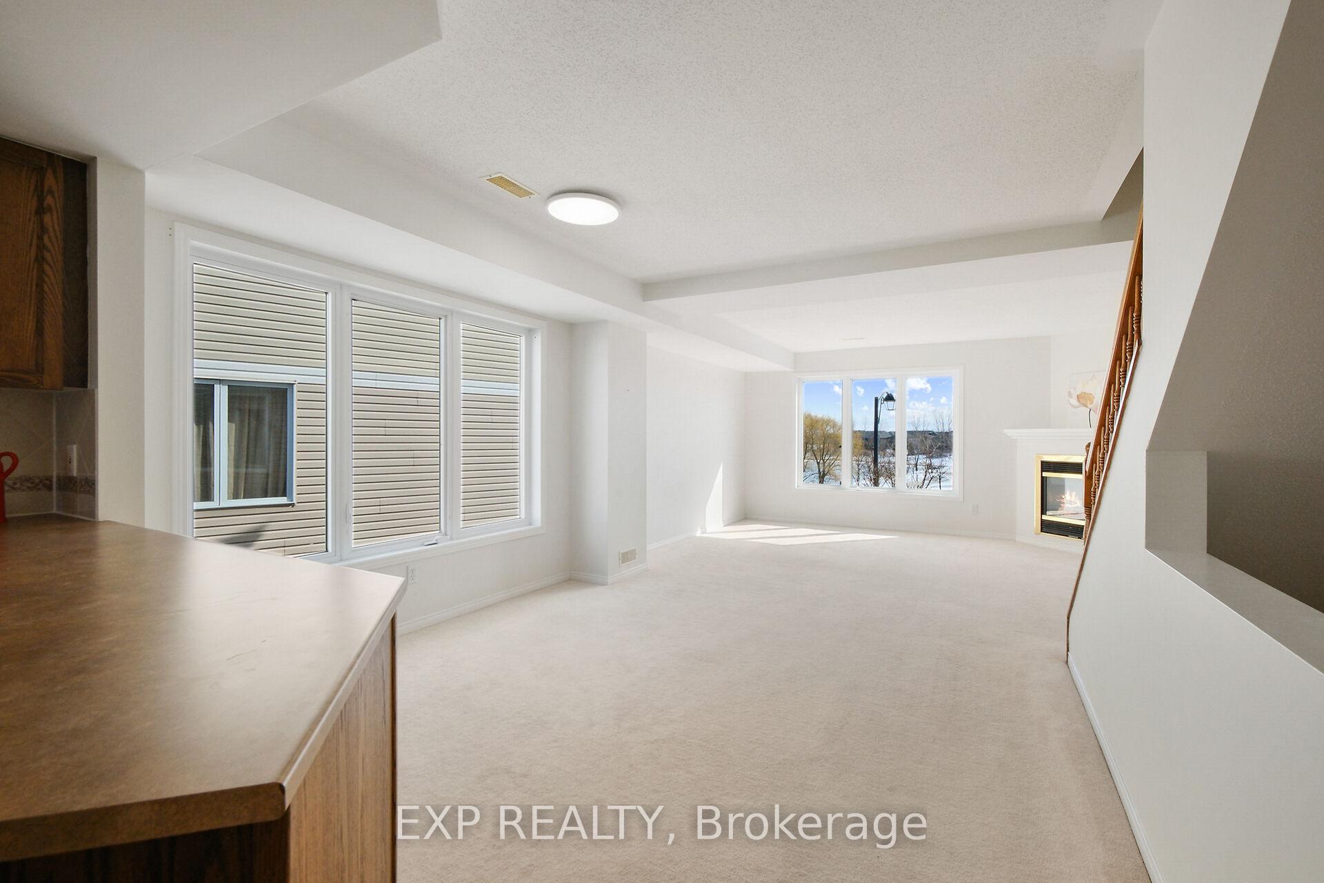 Photo 2 of 513 Aquaview Drive, Ottawa, Avalon East — HOMEH