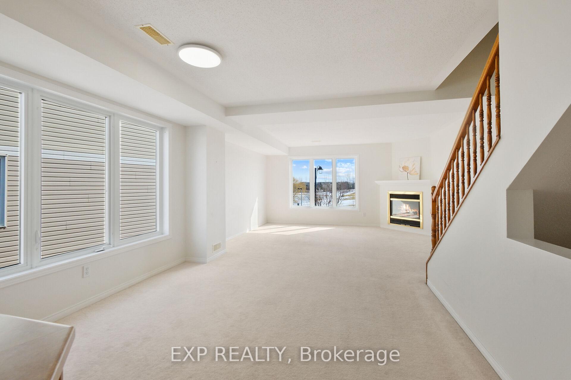 Photo 3 of 513 Aquaview Drive, Ottawa, Avalon East — HOMEH