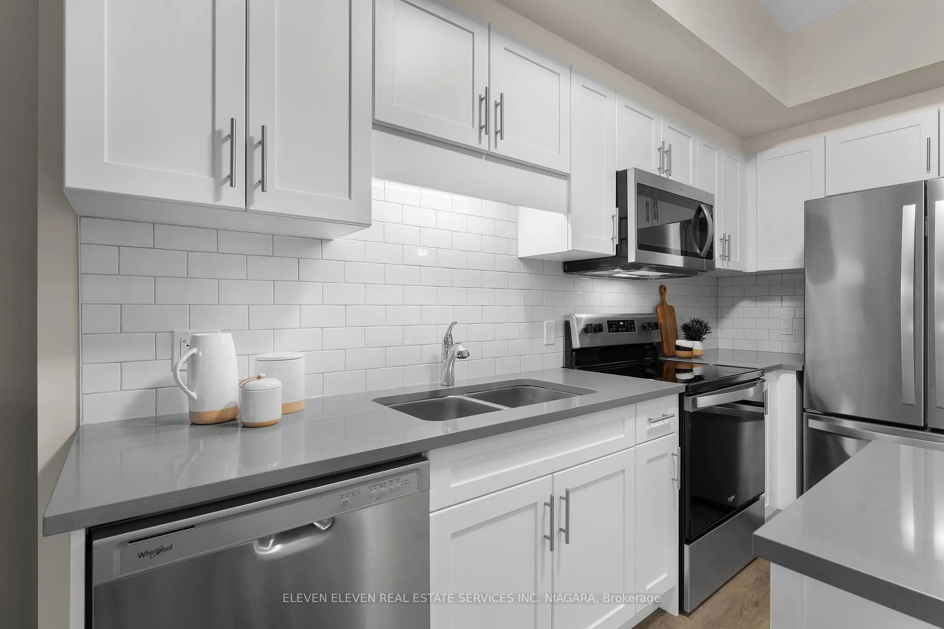 Photo 7 of Unit 402, 118 Summersides Boulevard, Pelham, Fonthill — HOMEH
