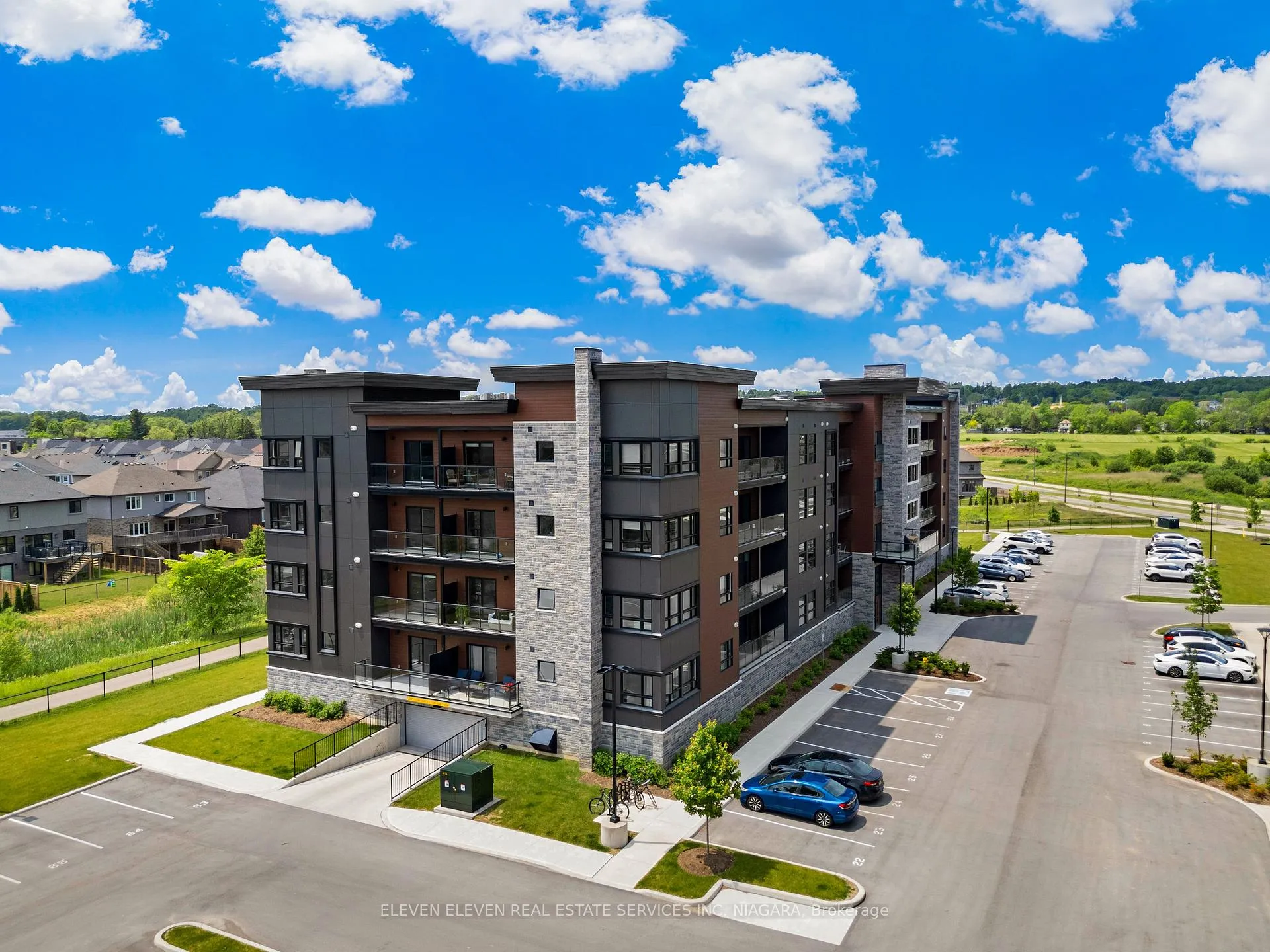 Photo 28 of Unit 402, 118 Summersides Boulevard, Pelham, Fonthill — HOMEH