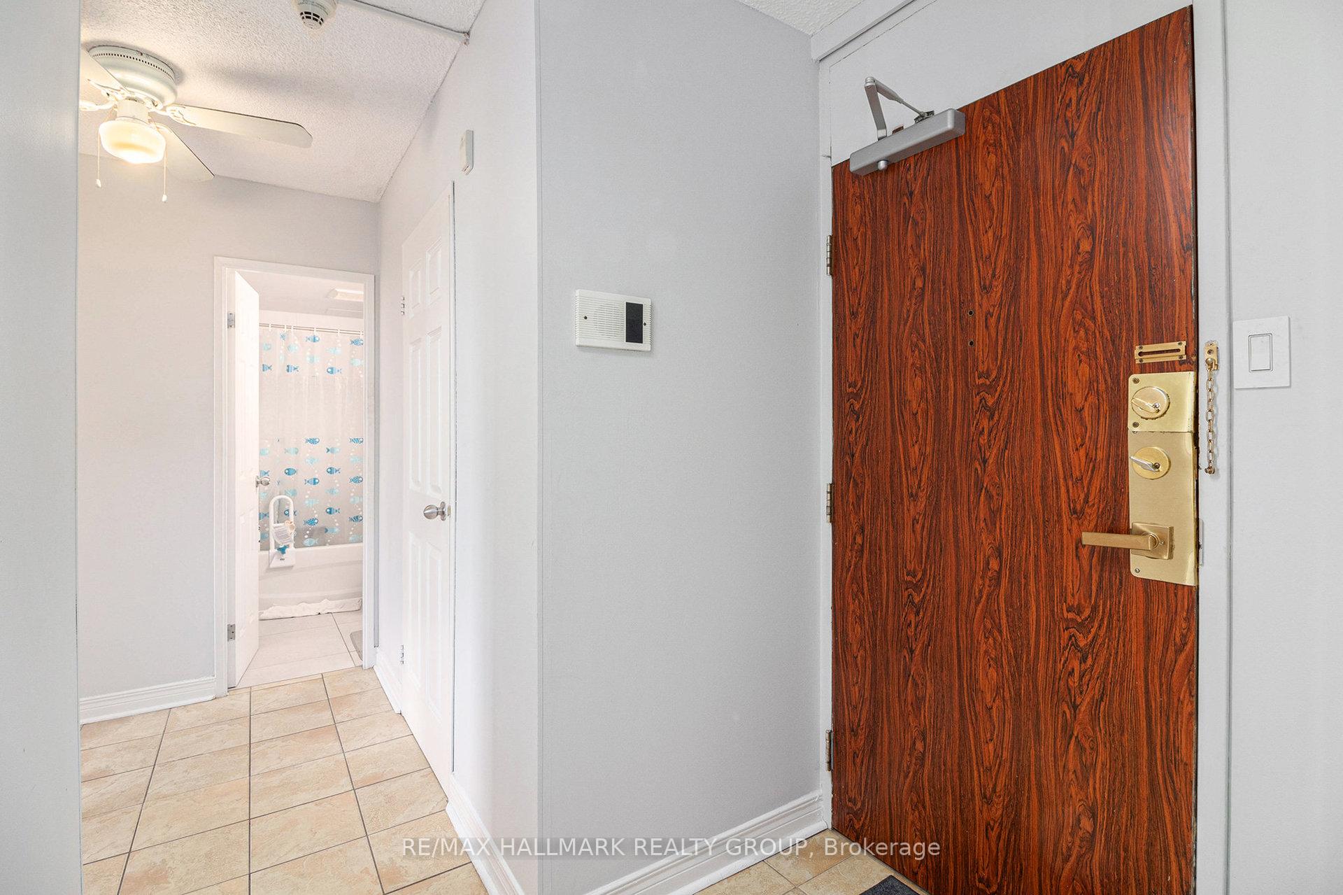 Photo 22 of Unit 407, 2020 Jasmine Crescent, Ottawa, Beacon Hill South — HOMEH