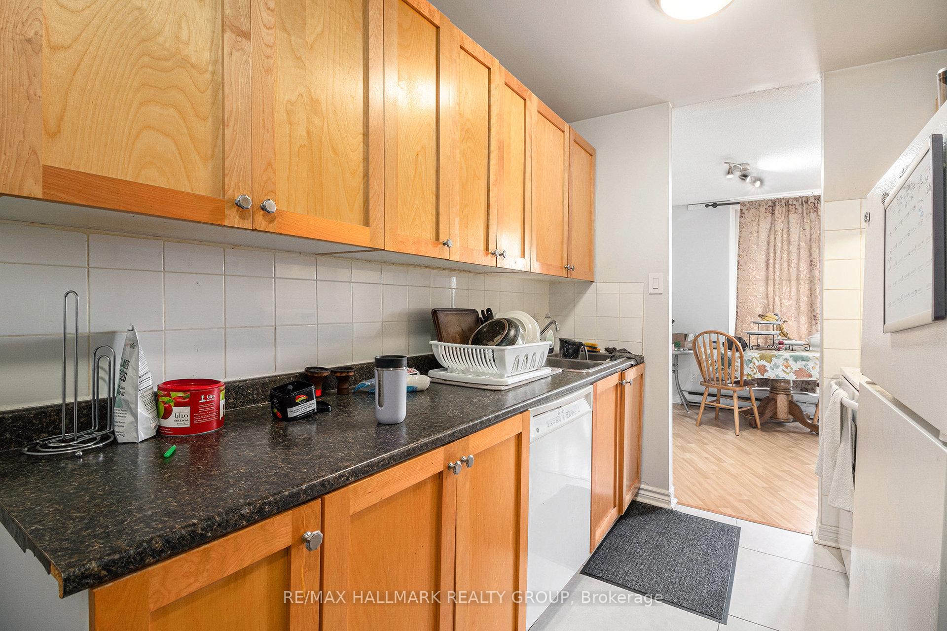 Photo 10 of Unit 407, 2020 Jasmine Crescent, Ottawa, Beacon Hill South — HOMEH
