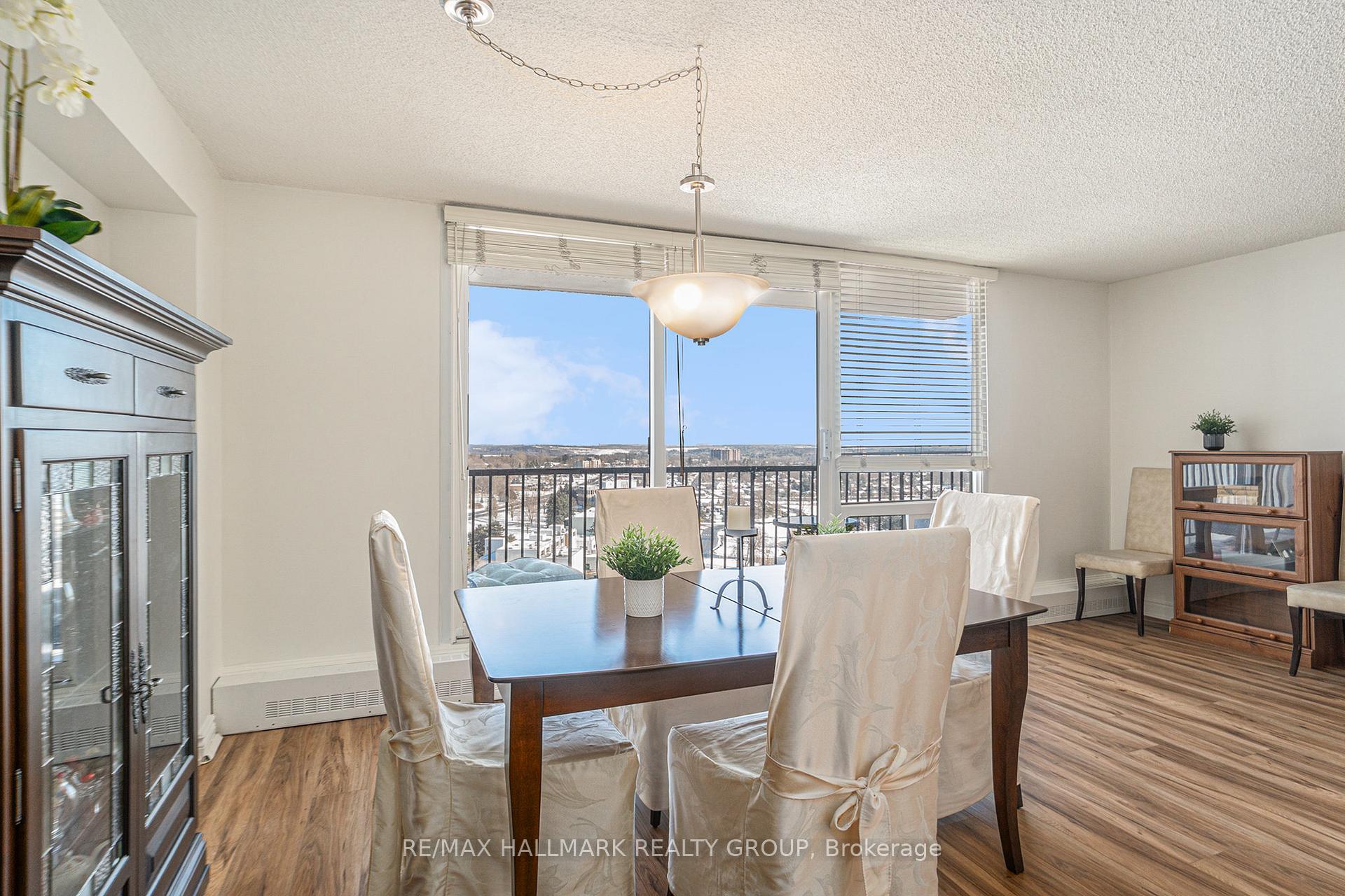 Photo 10 of Unit 1809, 665 Bathgate Drive, Ottawa, Carson Meadows — HOMEH