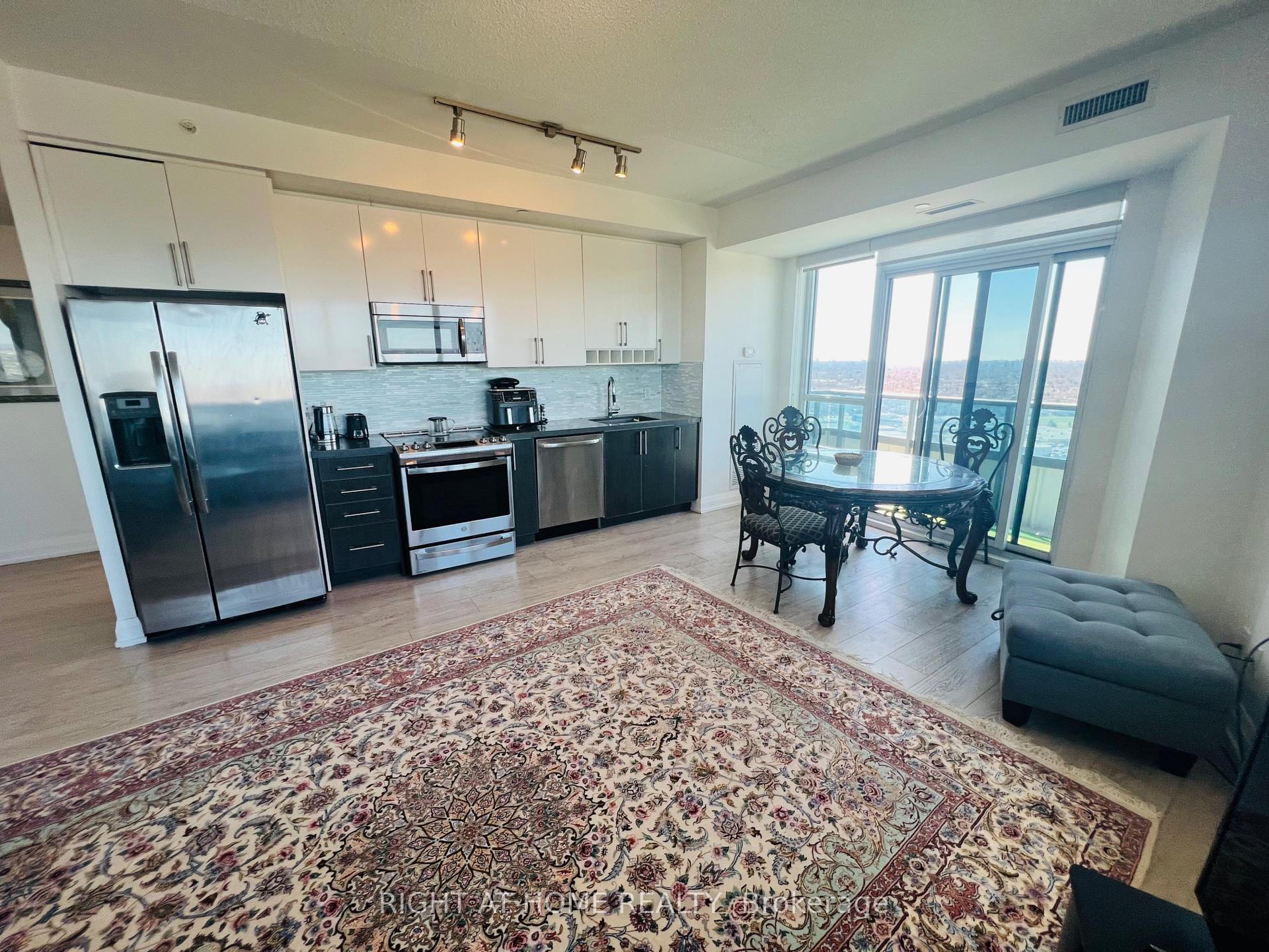 Photo 26 of Unit Ph209, 7161 Yonge Street, Markham, Thornhill — HOMEH