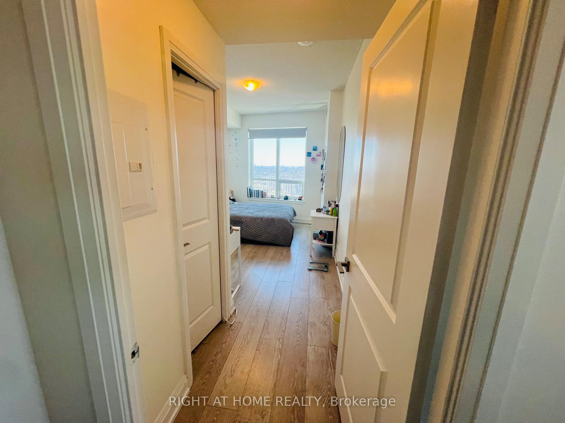 Photo 27 of Unit Ph209, 7161 Yonge Street, Markham, Thornhill — HOMEH