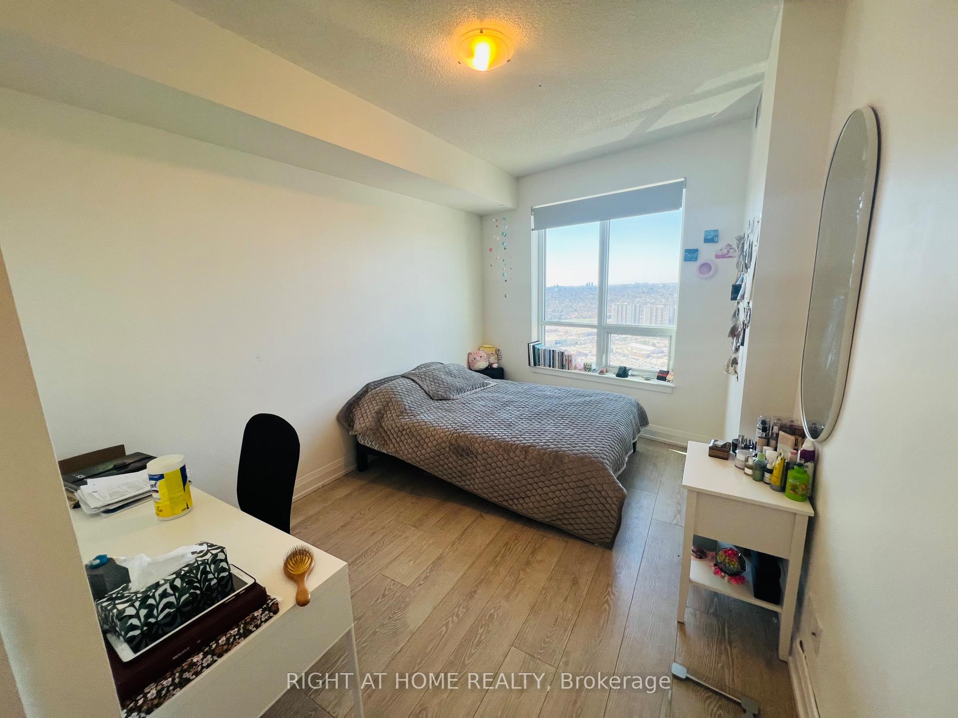 Photo 28 of Unit Ph209, 7161 Yonge Street, Markham, Thornhill — HOMEH