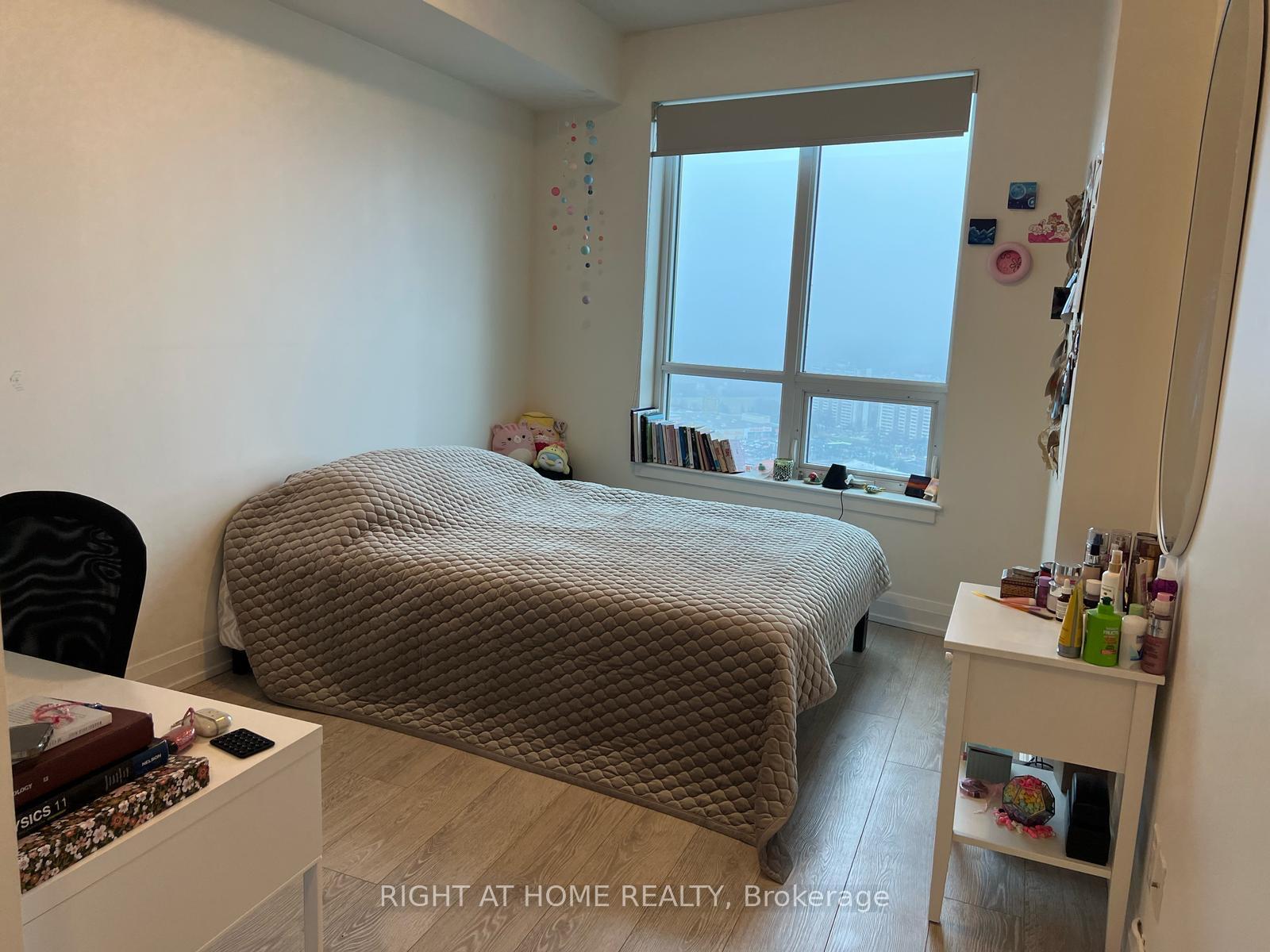 Photo 30 of Unit Ph209, 7161 Yonge Street, Markham, Thornhill — HOMEH