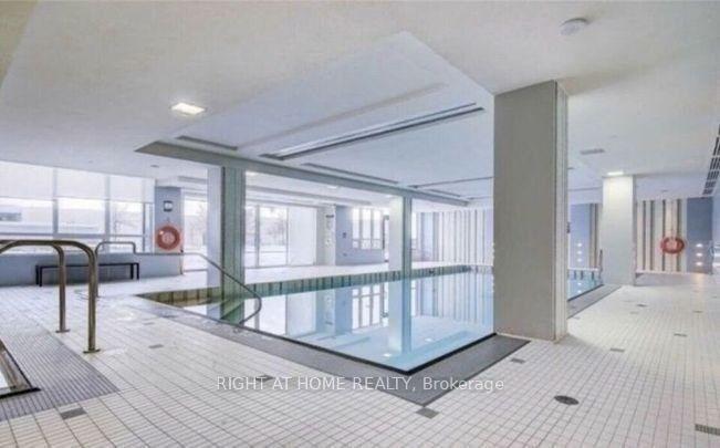 Photo 36 of Unit Ph209, 7161 Yonge Street, Markham, Thornhill — HOMEH