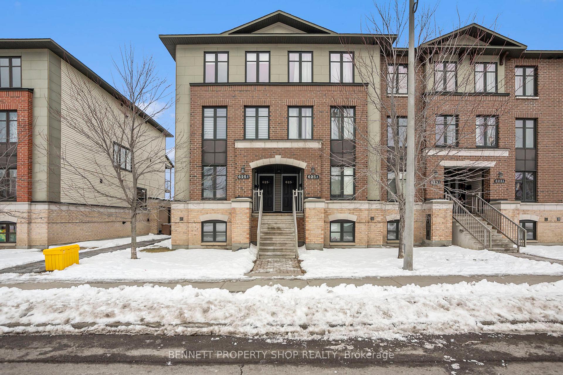 Photo 2 of Unit B, 625 Chapman Mills Drive, Ottawa, Barrhaven - Strandherd — HOMEH