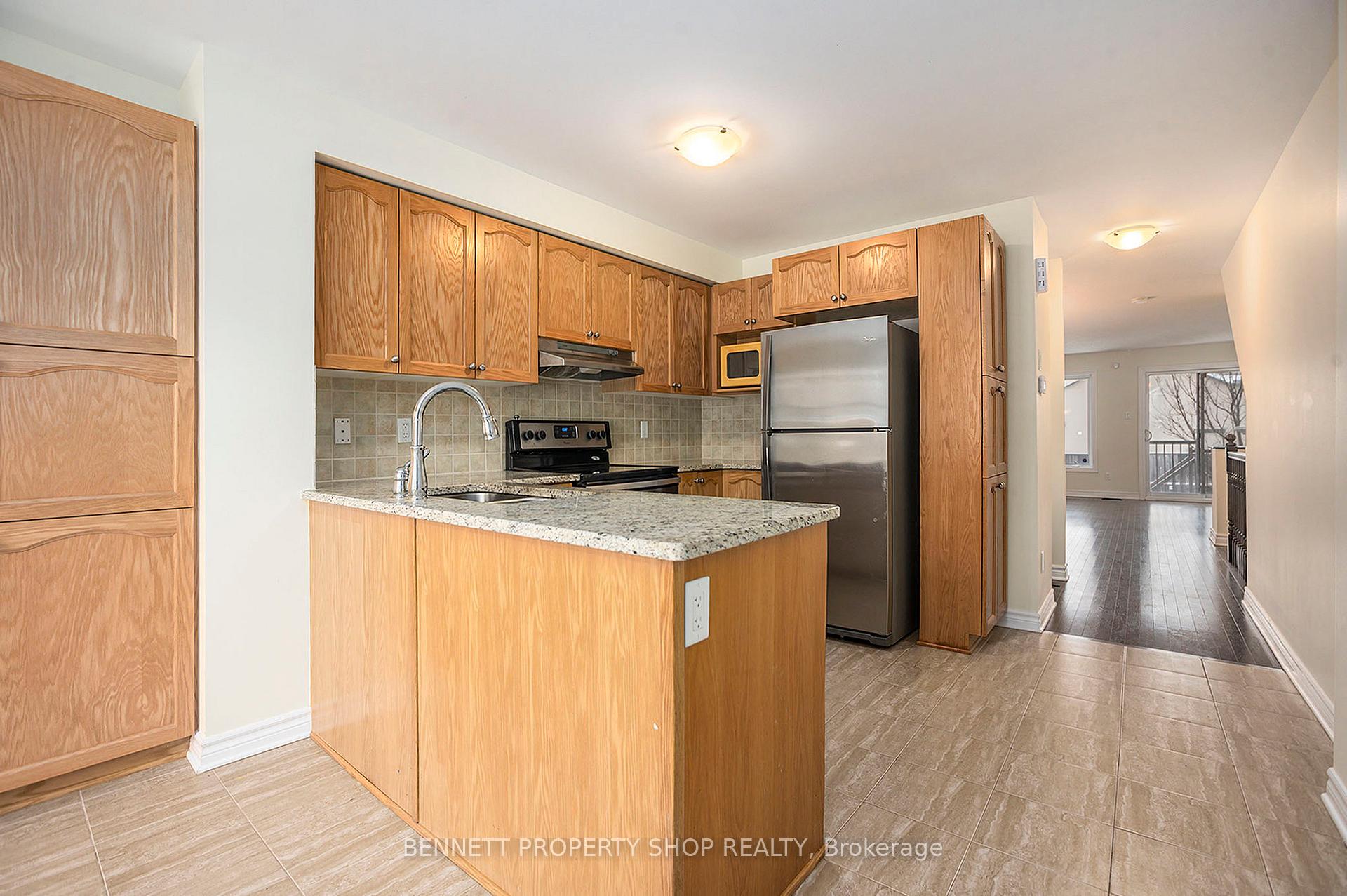 Photo 27 of Unit B, 625 Chapman Mills Drive, Ottawa, Barrhaven - Strandherd — HOMEH