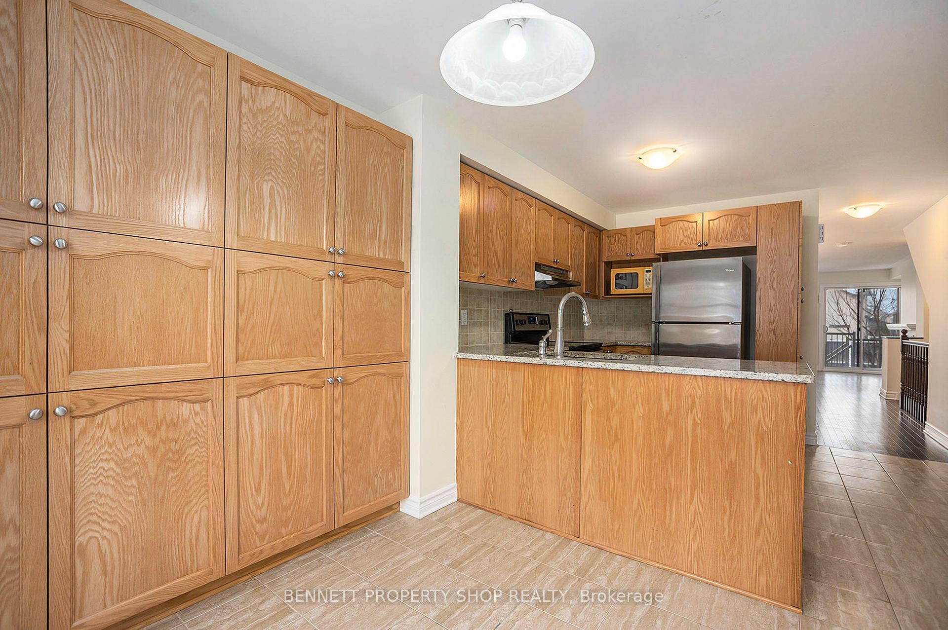 Photo 29 of Unit B, 625 Chapman Mills Drive, Ottawa, Barrhaven - Strandherd — HOMEH