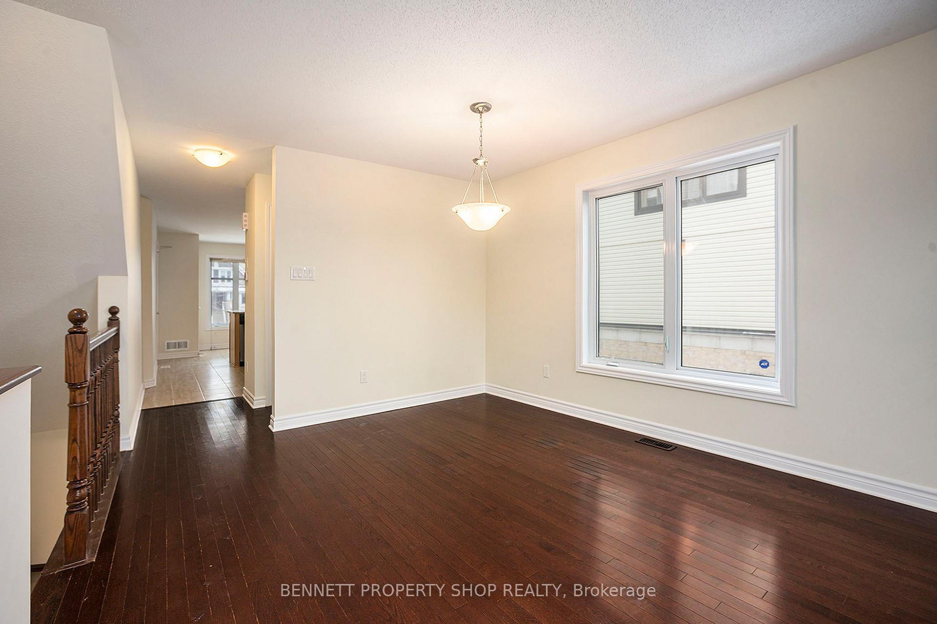 Photo 7 of Unit B, 625 Chapman Mills Drive, Ottawa, Barrhaven - Strandherd — HOMEH