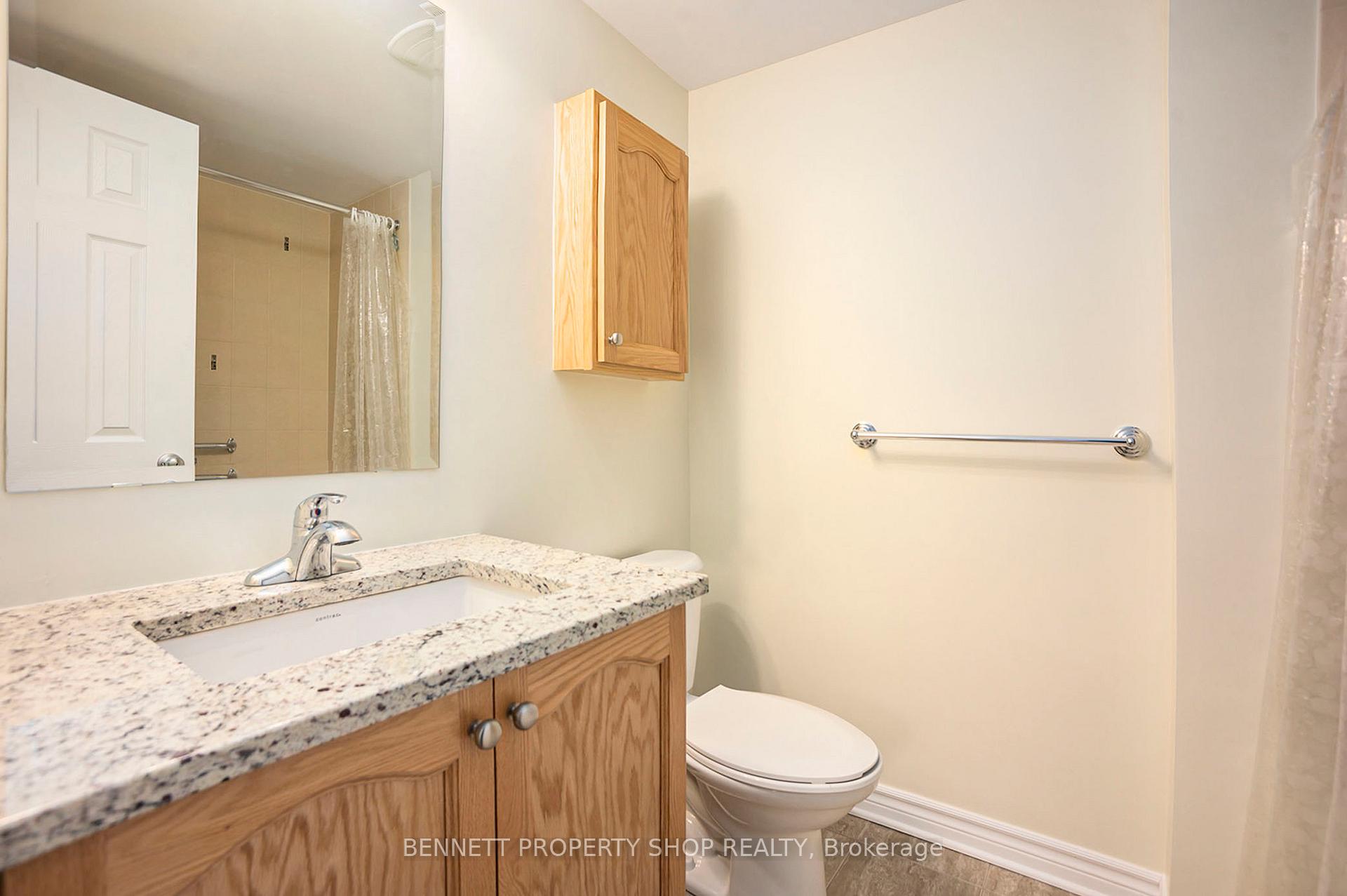 Photo 15 of Unit B, 625 Chapman Mills Drive, Ottawa, Barrhaven - Strandherd — HOMEH