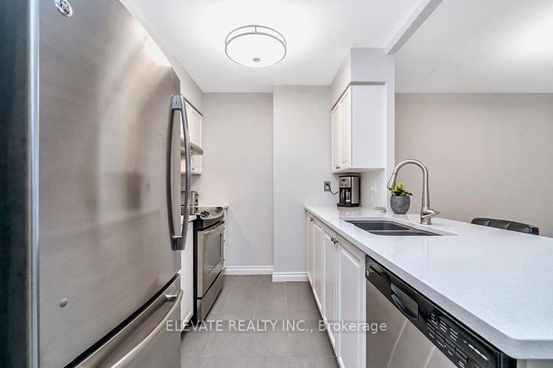 Photo 5 of Unit 209, 260 Merton Street, Toronto, Mount Pleasant West — HOMEH