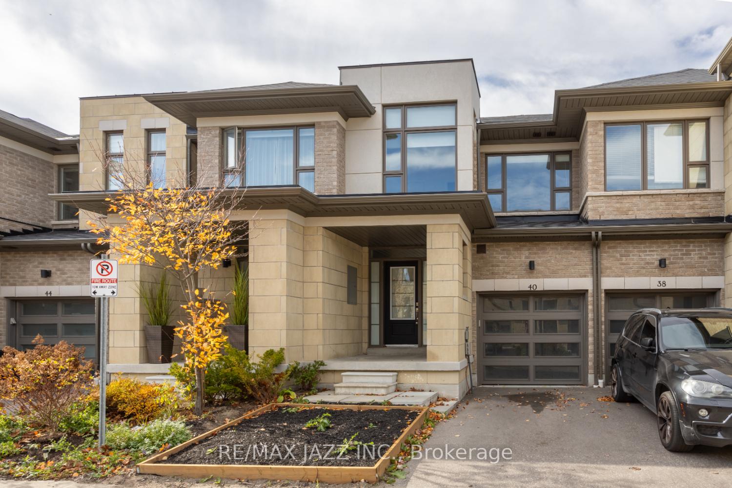 Front of 40 Donald Fleming Way