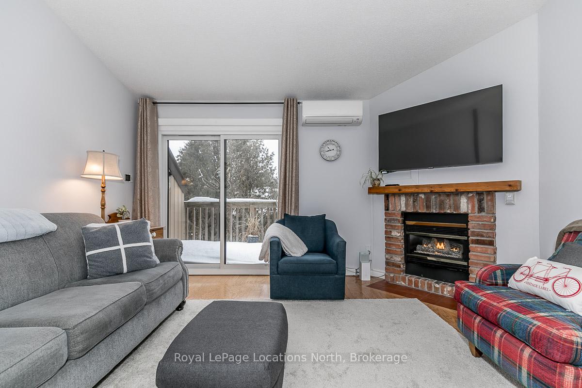 Photo 19 of 167 Escarpment Crescent, Collingwood — HOMEH