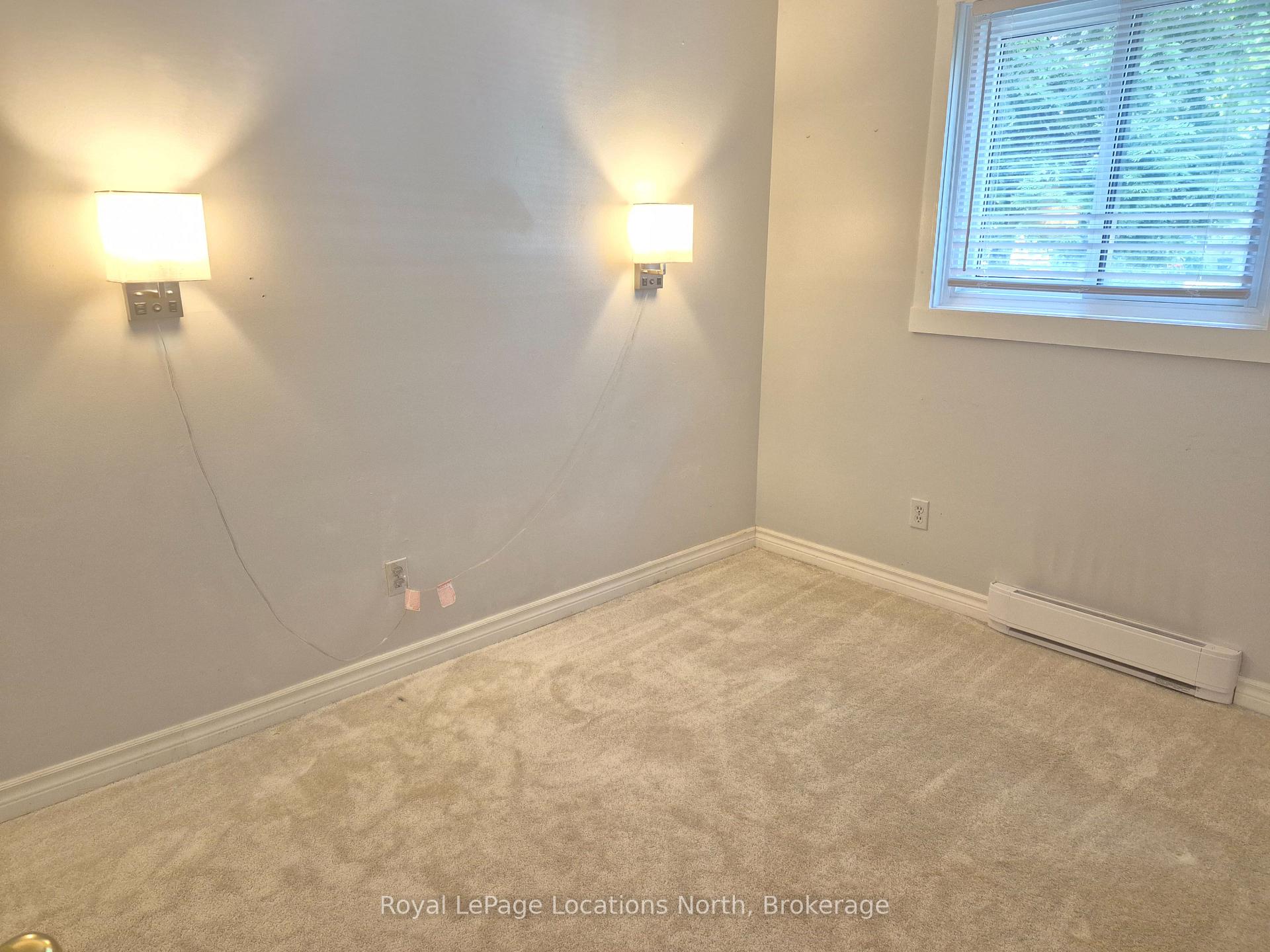 Photo 24 of 167 Escarpment Crescent, Collingwood — HOMEH