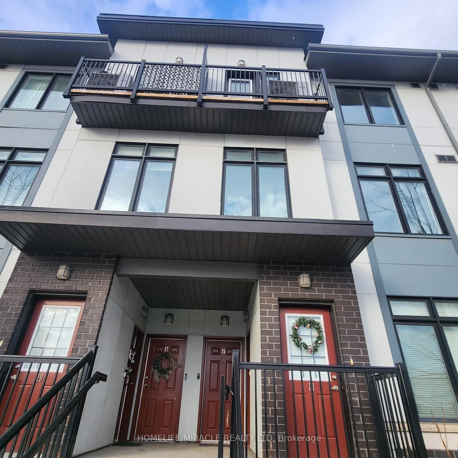 Front of Unit 14, 630 Rogers Road