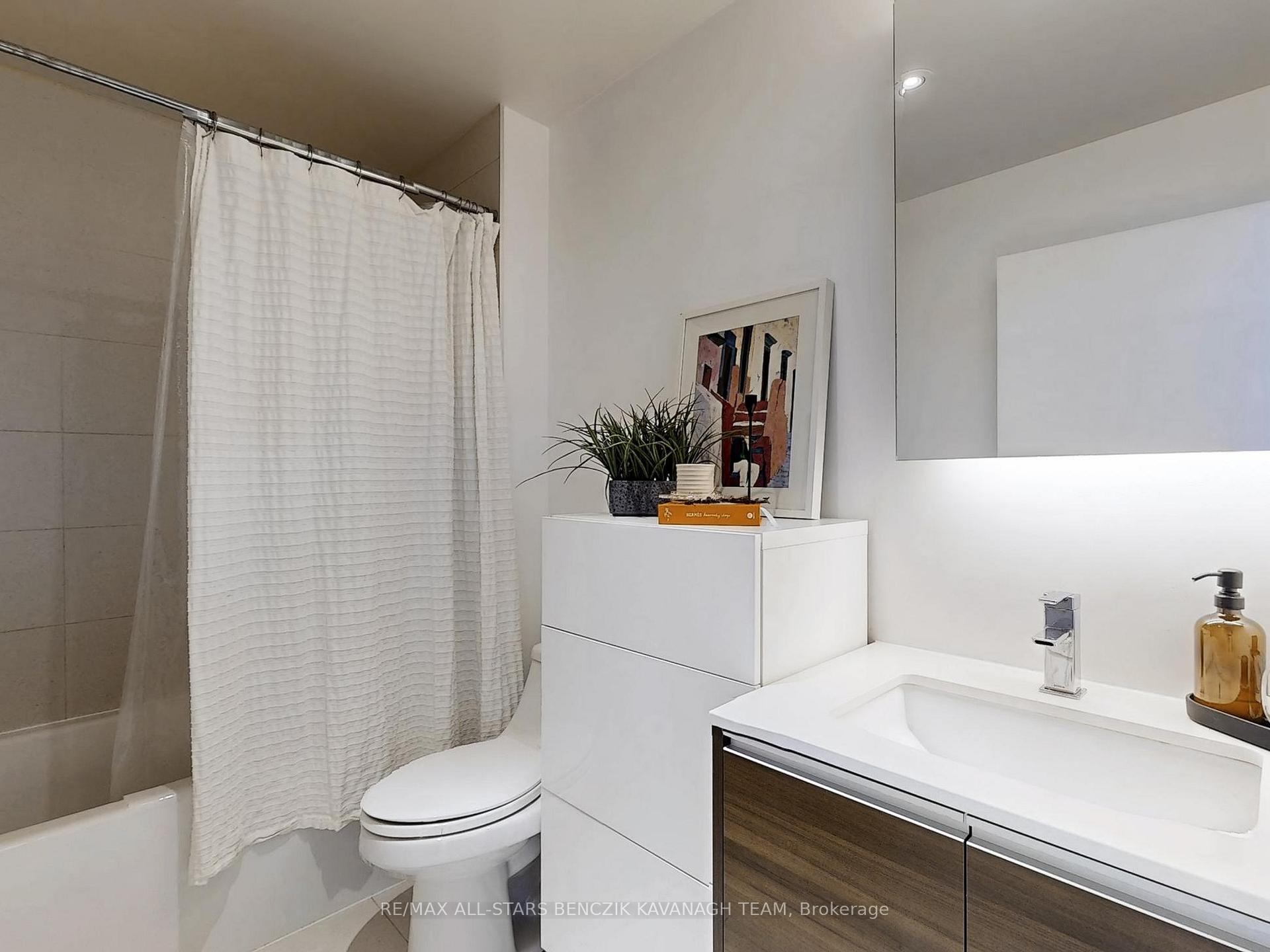 Photo 15 of Unit 613, 1238 Dundas Street E, Toronto, South Riverdale — HOMEH