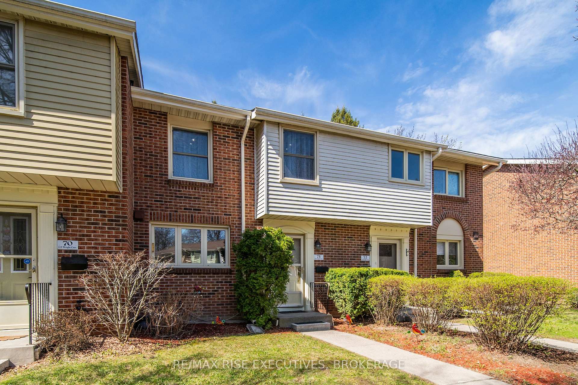 Photo 2 of Unit 71, 115 Wright Crescent, Kingston, Central City East — HOMEH